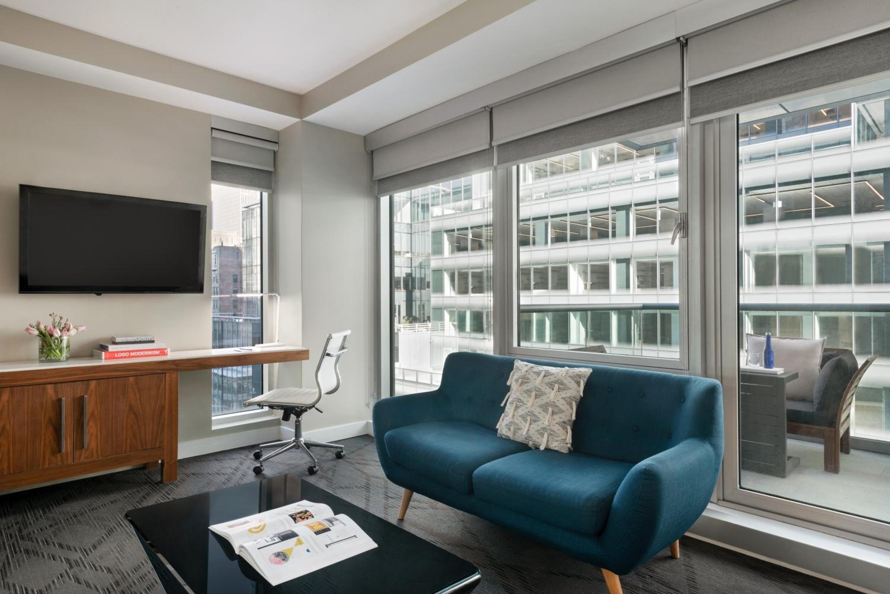 Skyline Junior Suite Terrace