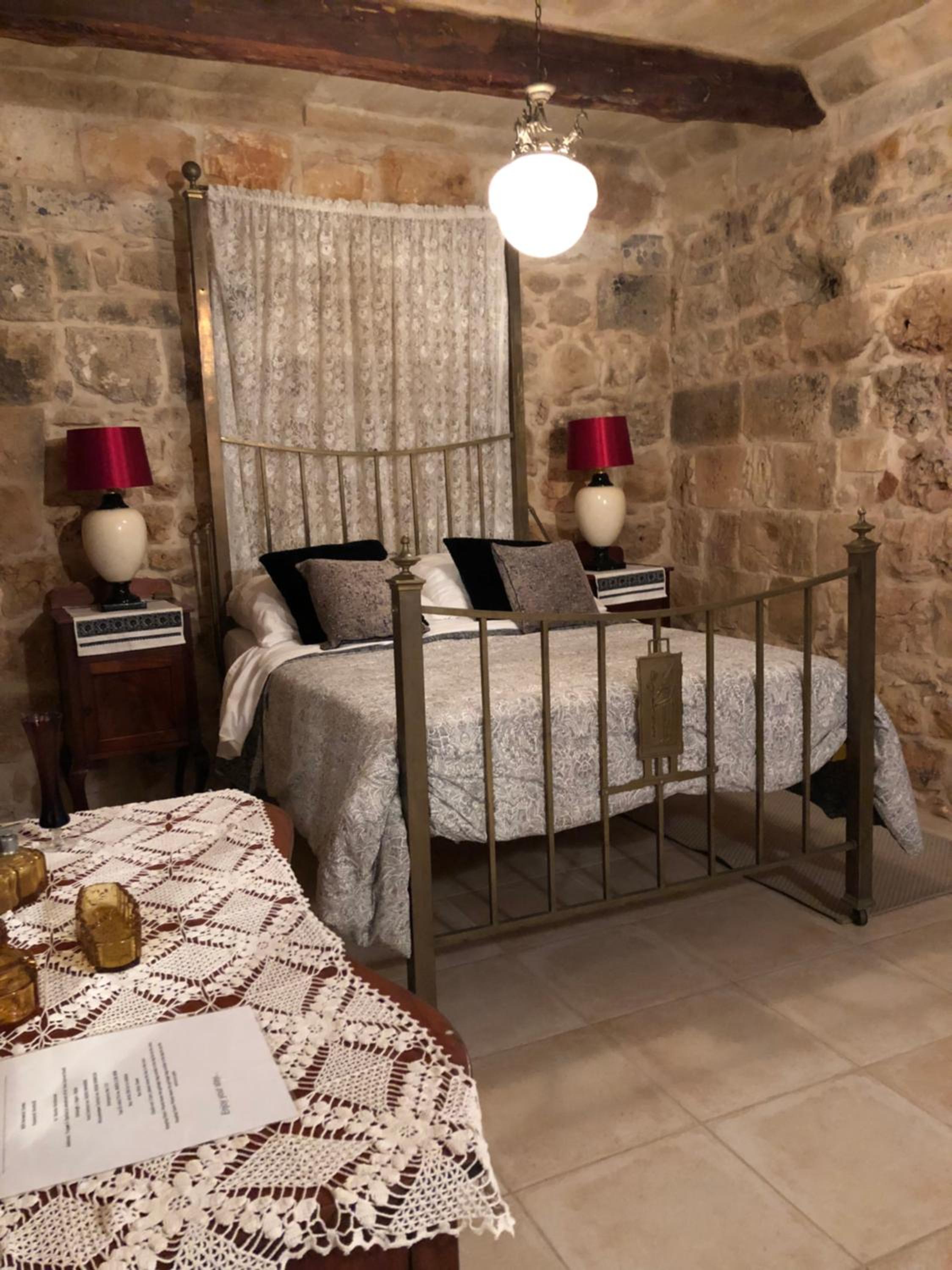 Deluxe Junior Suite - Photo 2