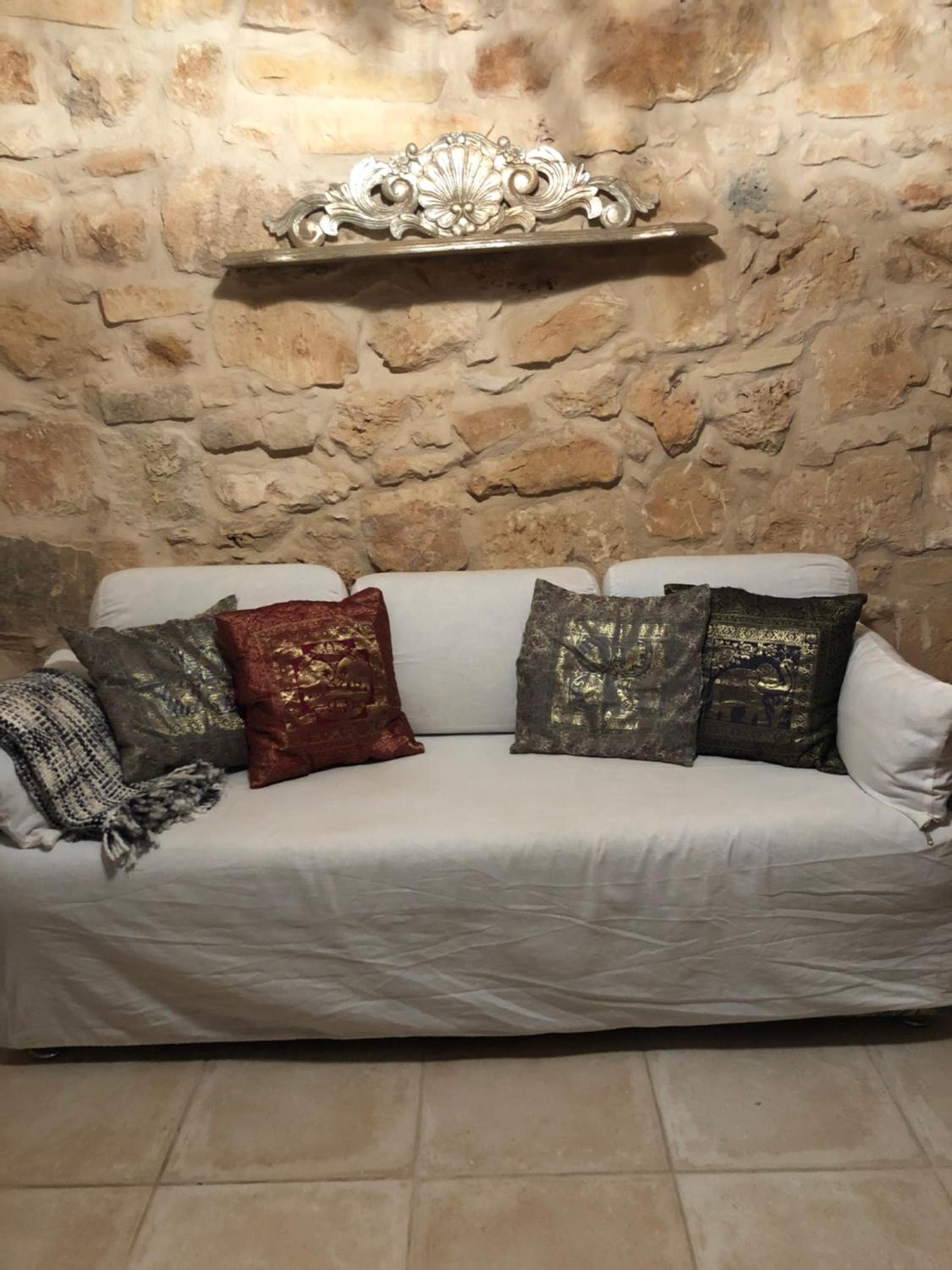 Deluxe Junior Suite - Photo 3