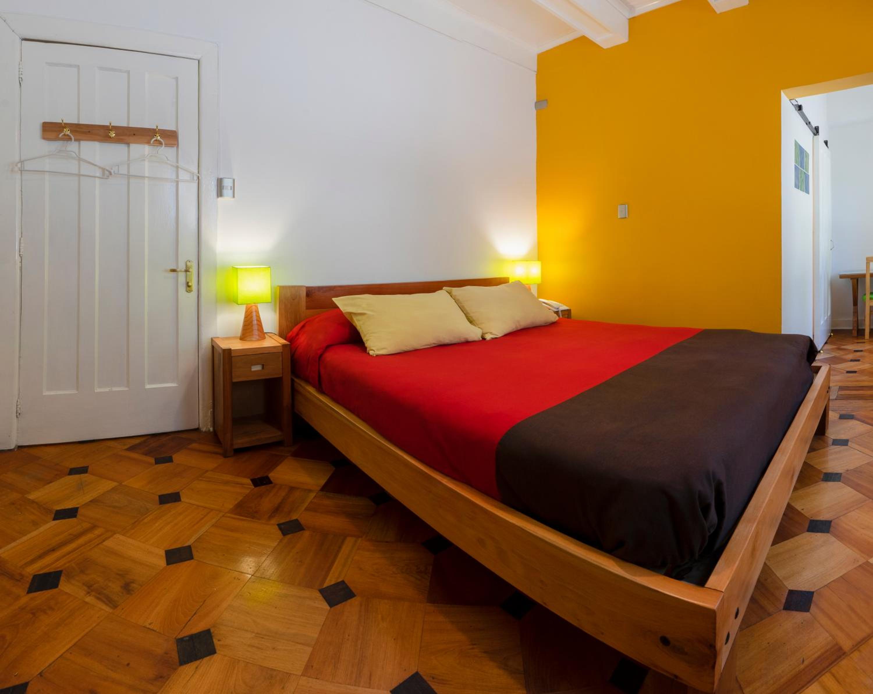 Double Room with Private Bathroom photo 2