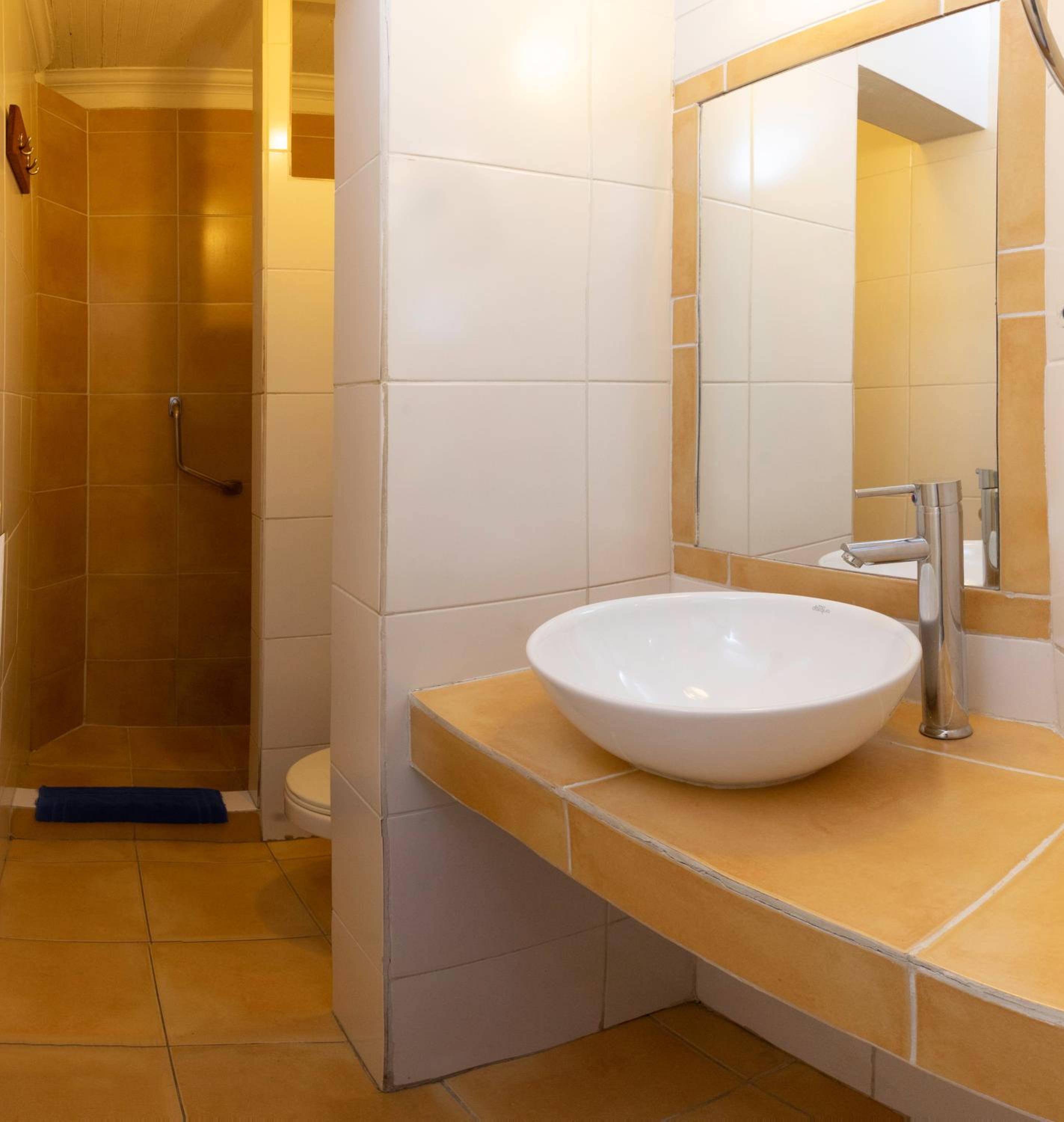 Triple Room with Private Bathroom, photo 7