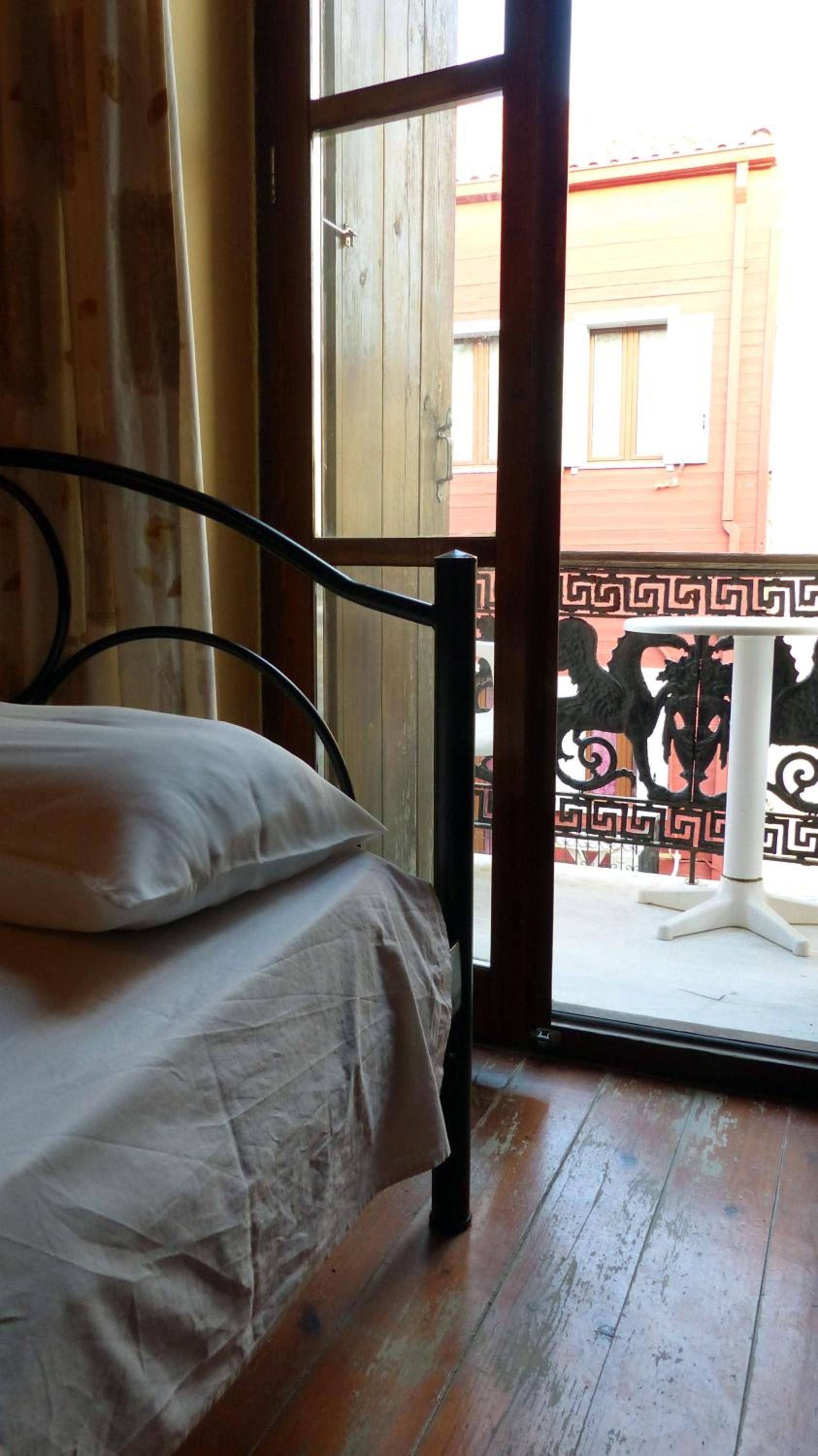 Triple Room - Photo 6