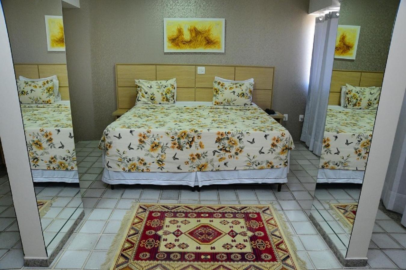 Suite photo 1