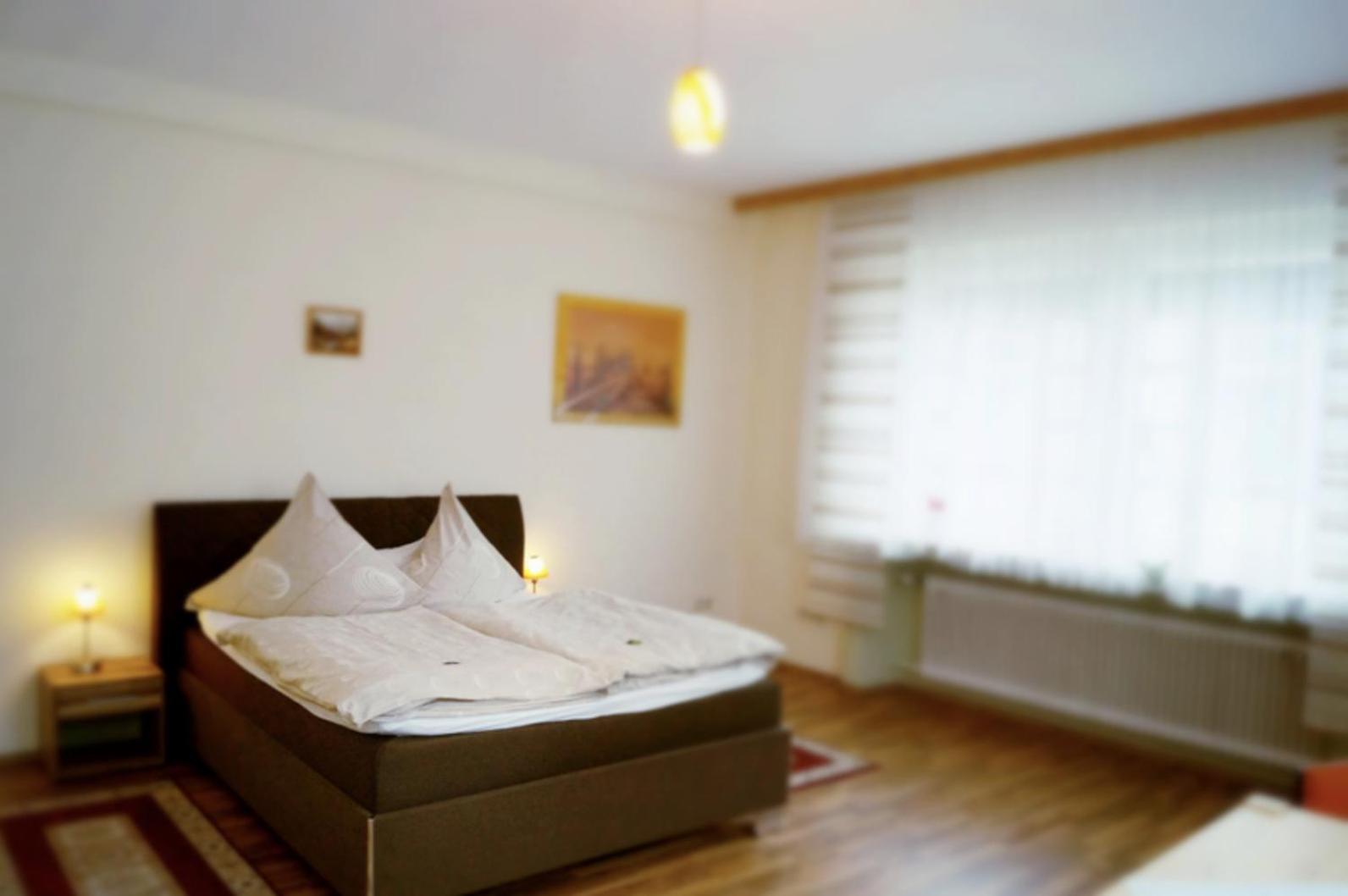 Standard Double Room - Photo 2