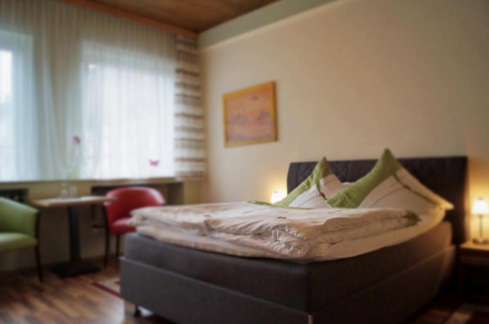 Standard Double Room - Photo 3