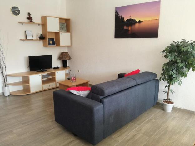 One-Bedroom Apartment - Ground Floor - Photo 17