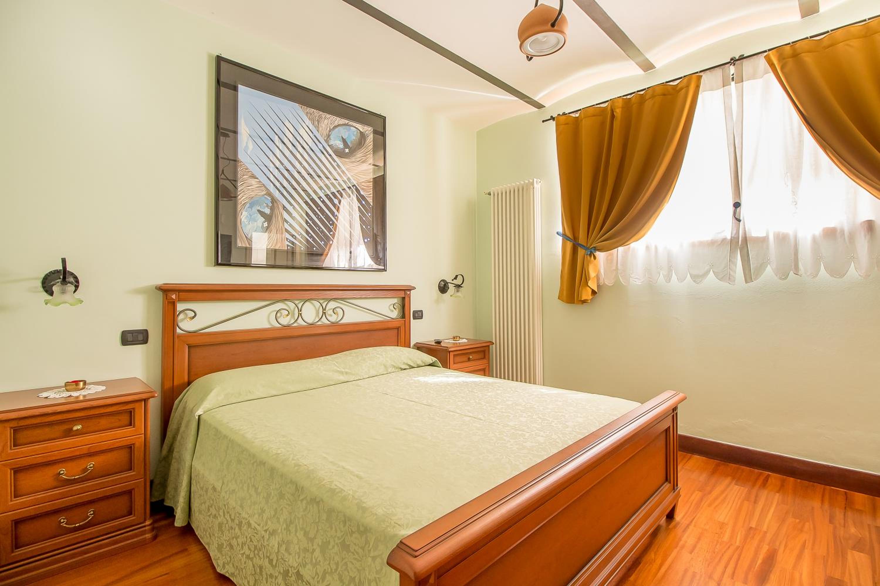 Standard Double Room - Photo 2