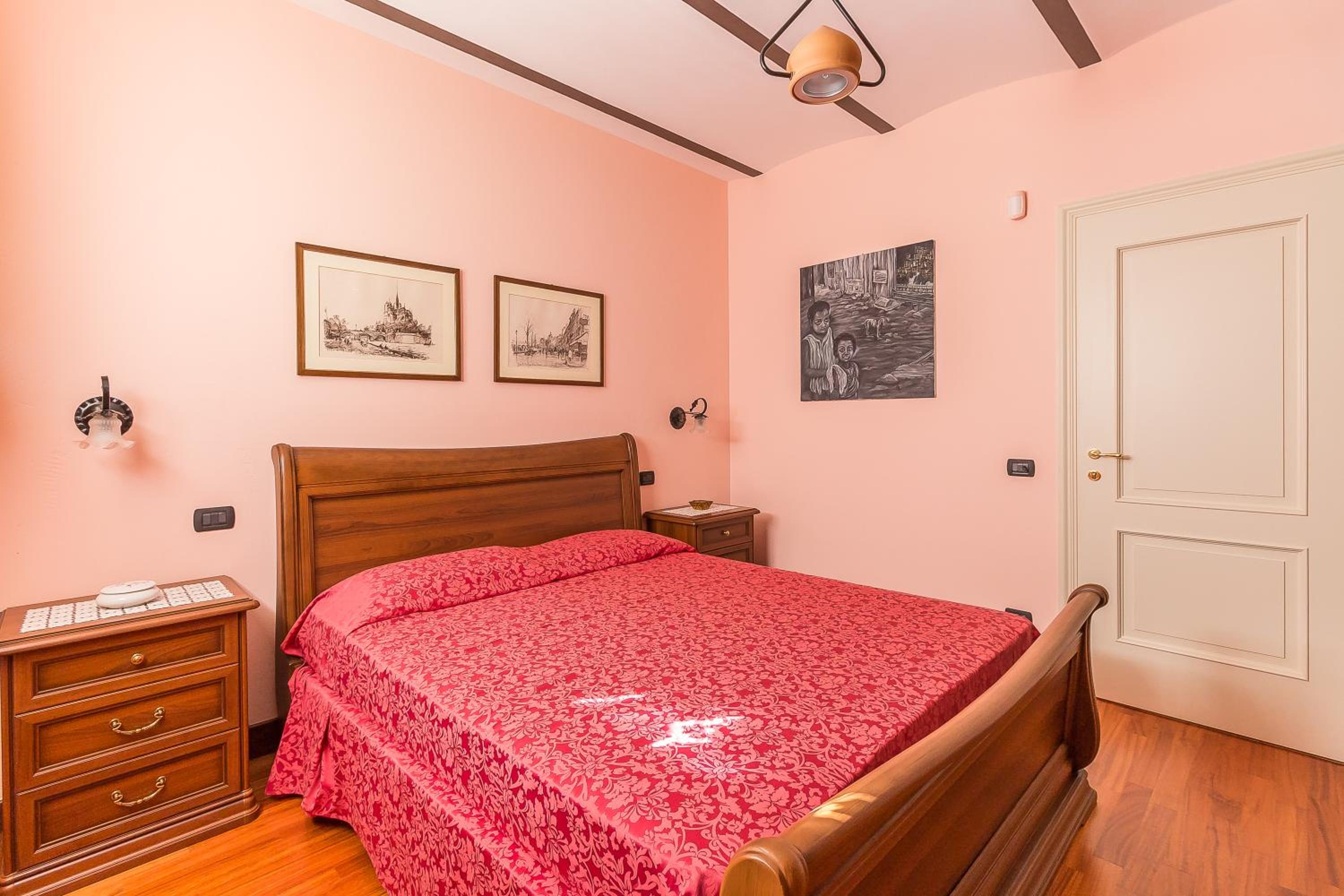 Standard Double Room - Photo 5