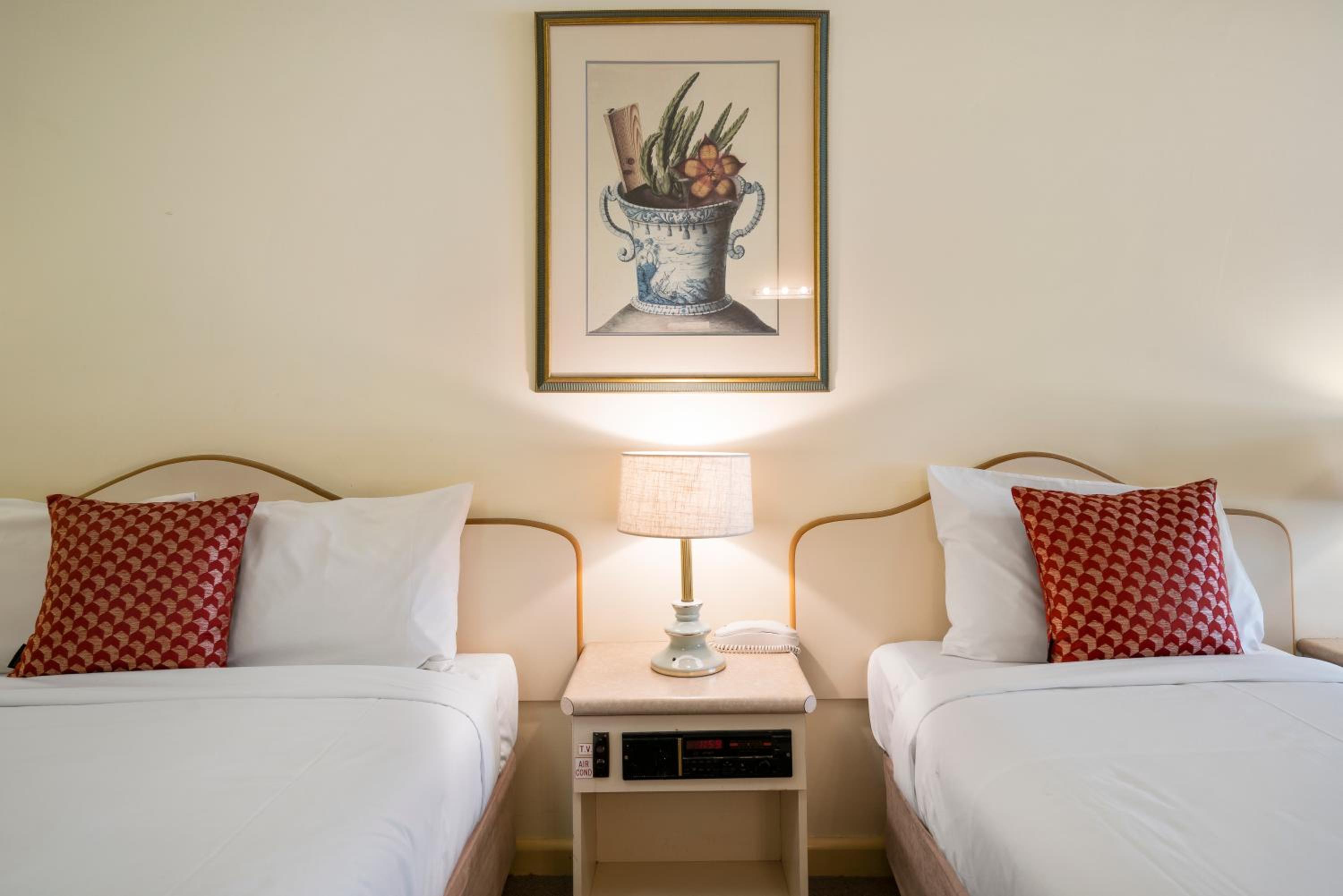 Superior Twin Room photo 2