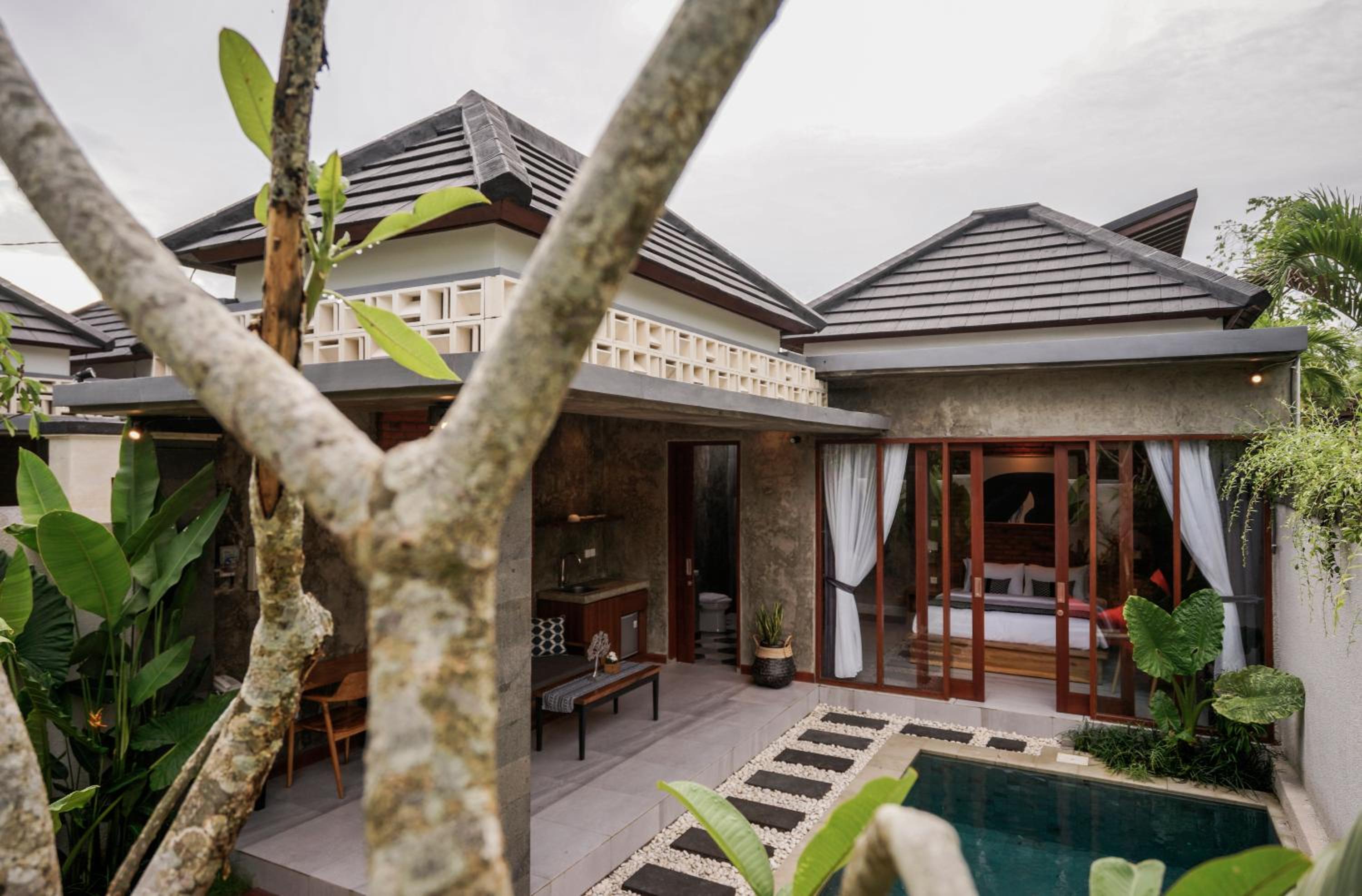 One-Bedroom Villa with Private Pool - Photo 20