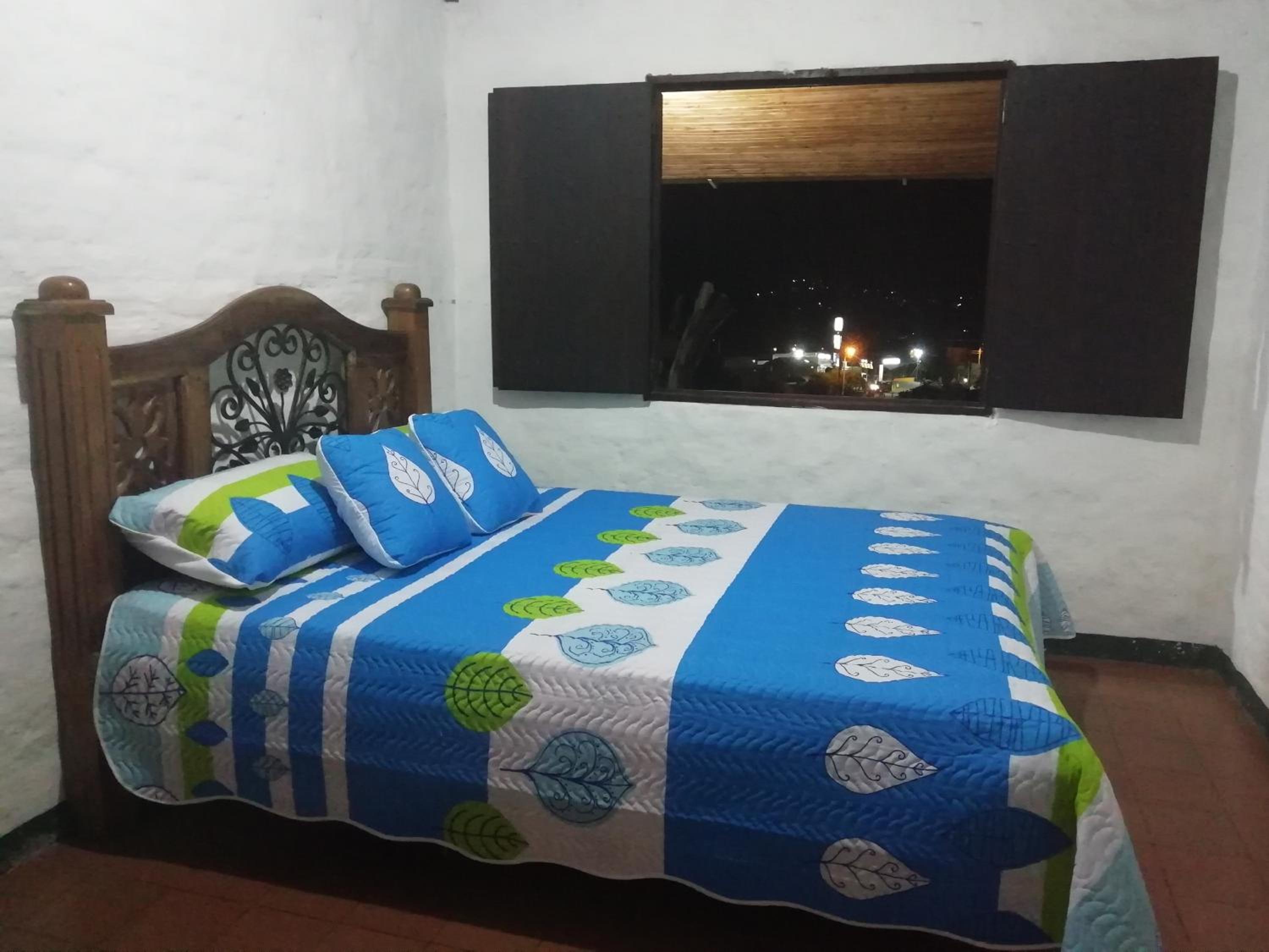 Three-Bedroom House photo 1