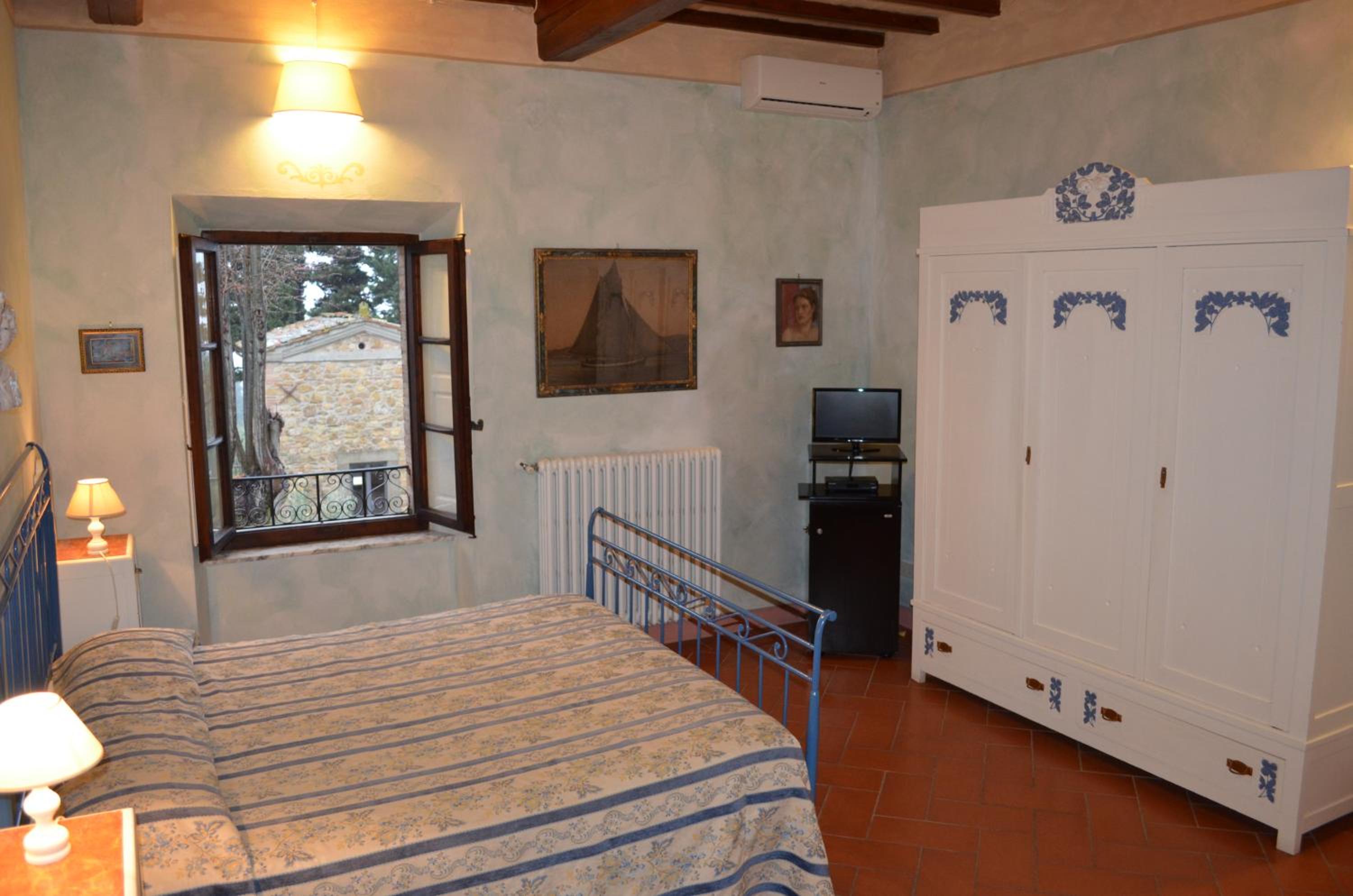 Quadruple Room - Photo 1