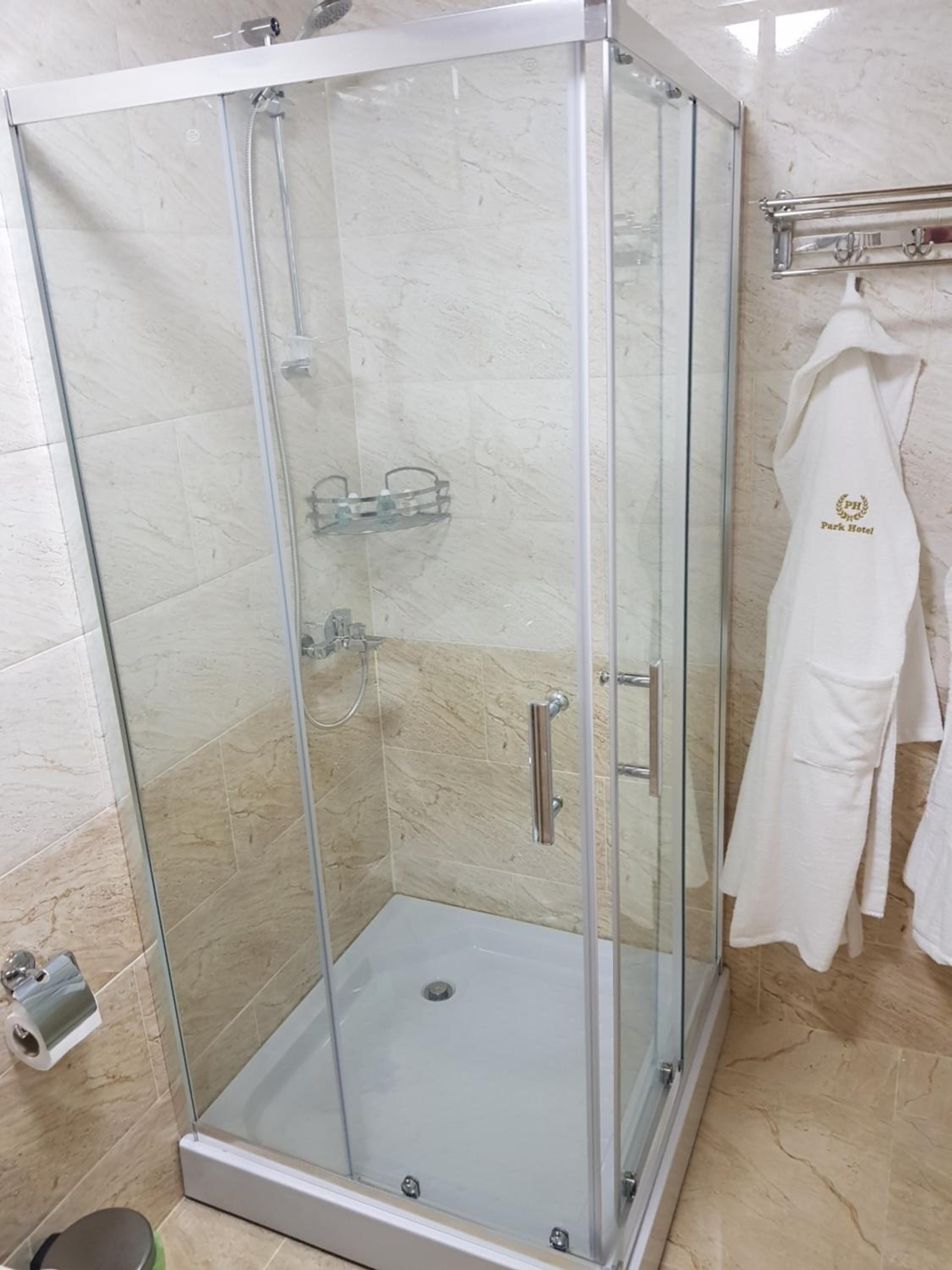Deluxe Double Room with Bath photo 2