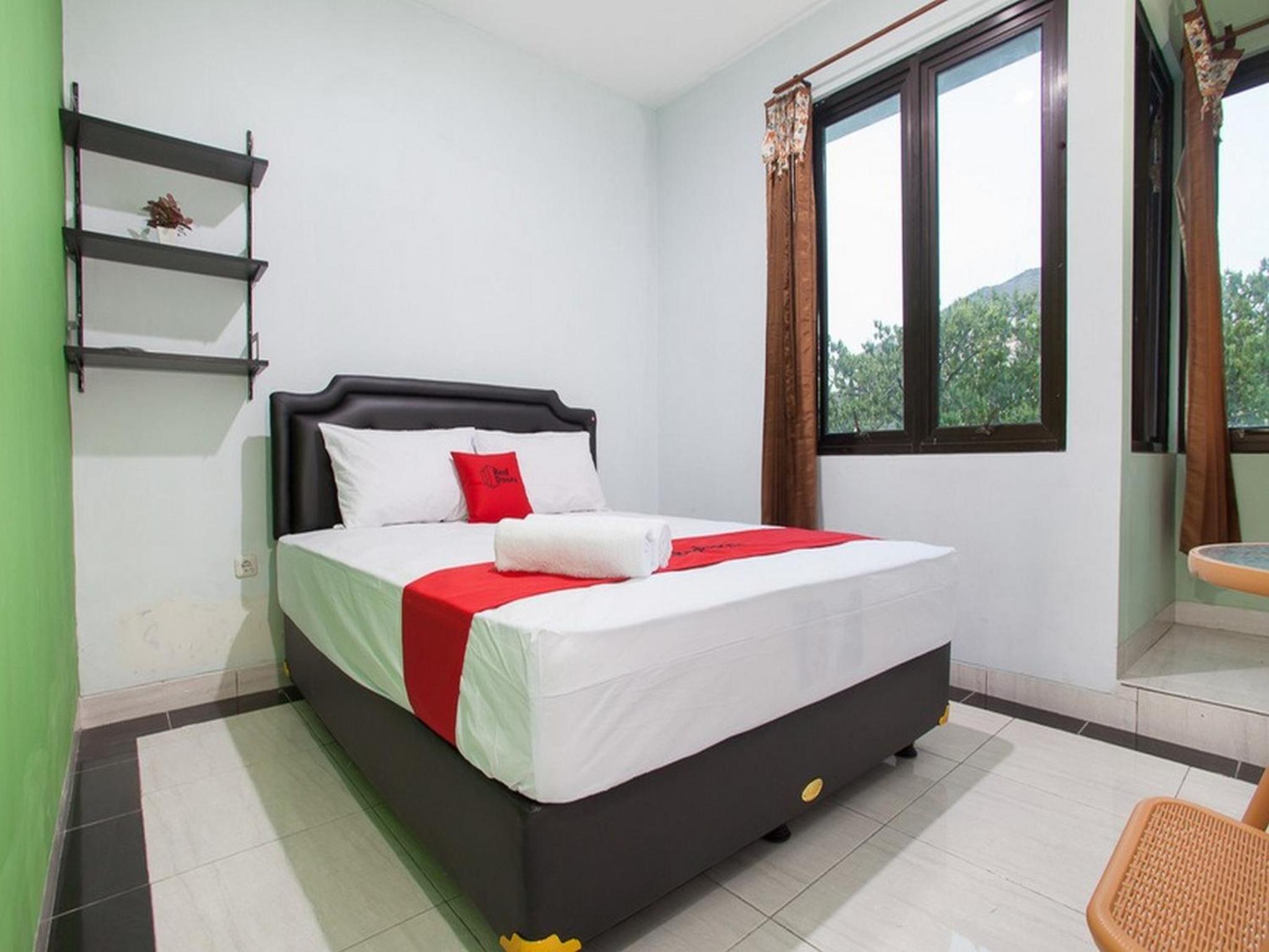 Double Room - Photo 1