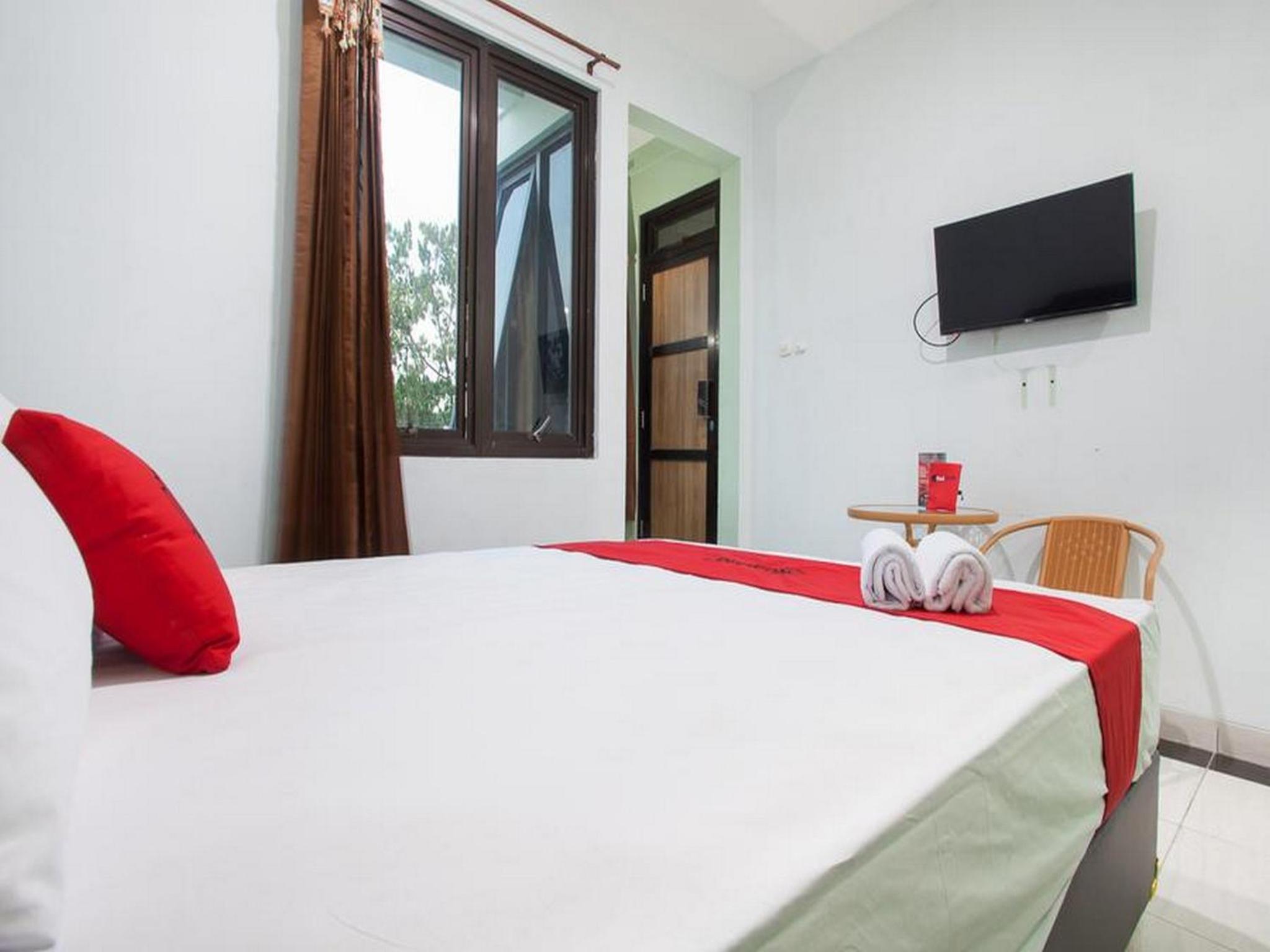 Double Room - Photo 6