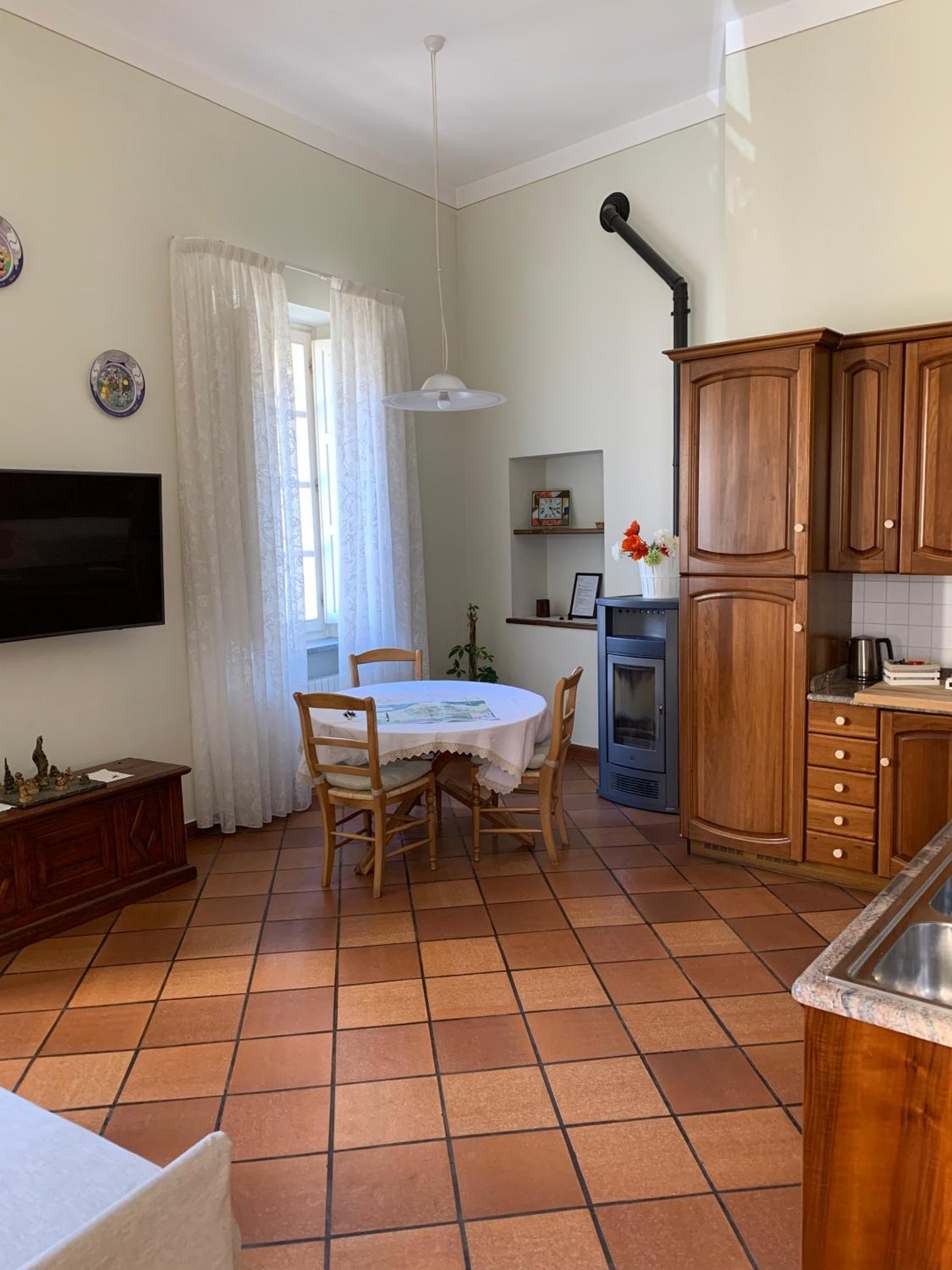 Apartment - Photo 5