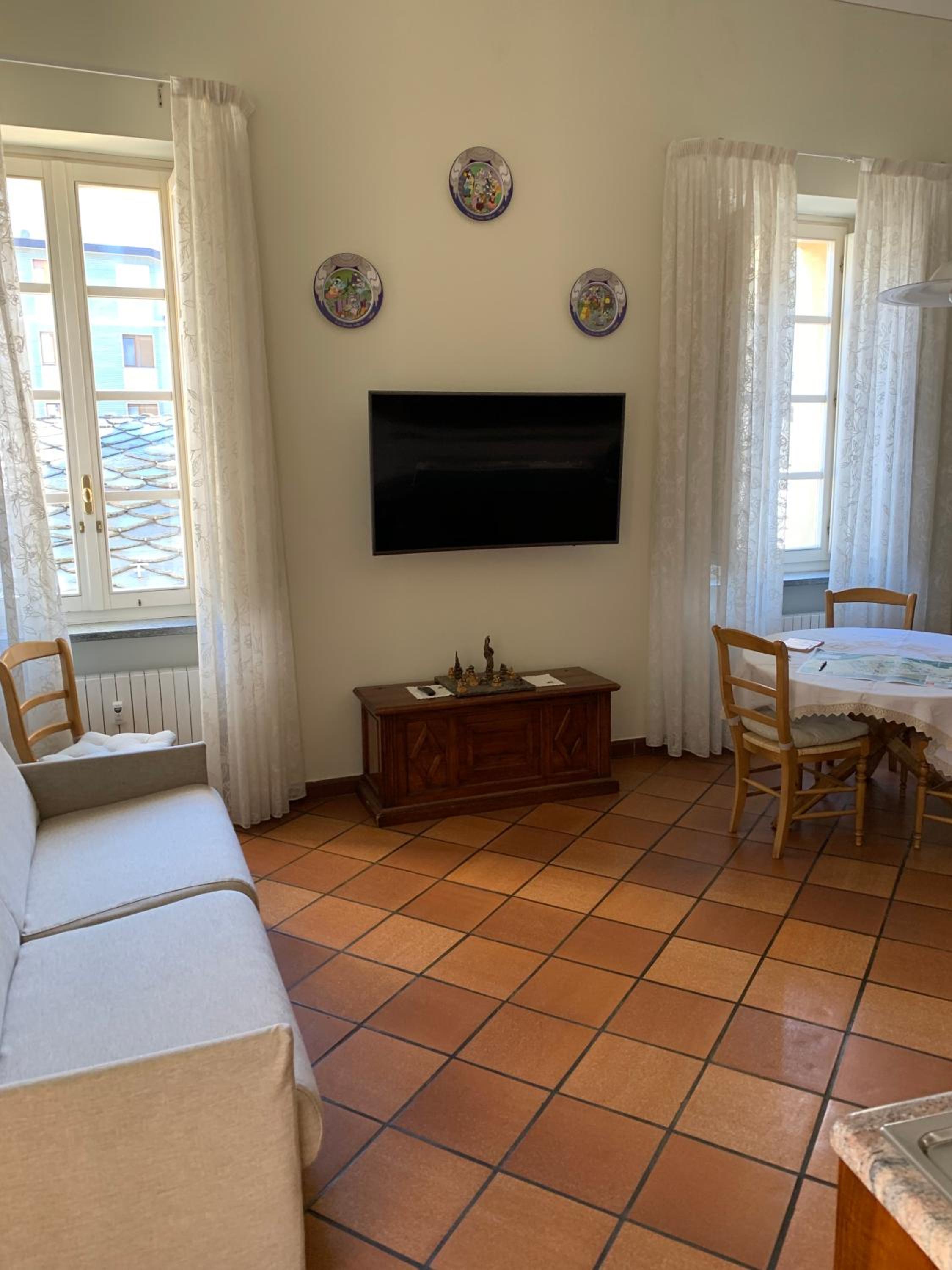 Apartment - Photo 1