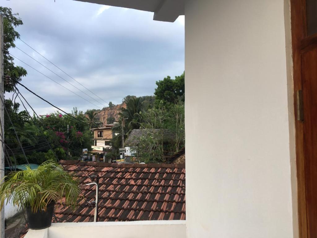 Deluxe Double Room with Balcony photo 2
