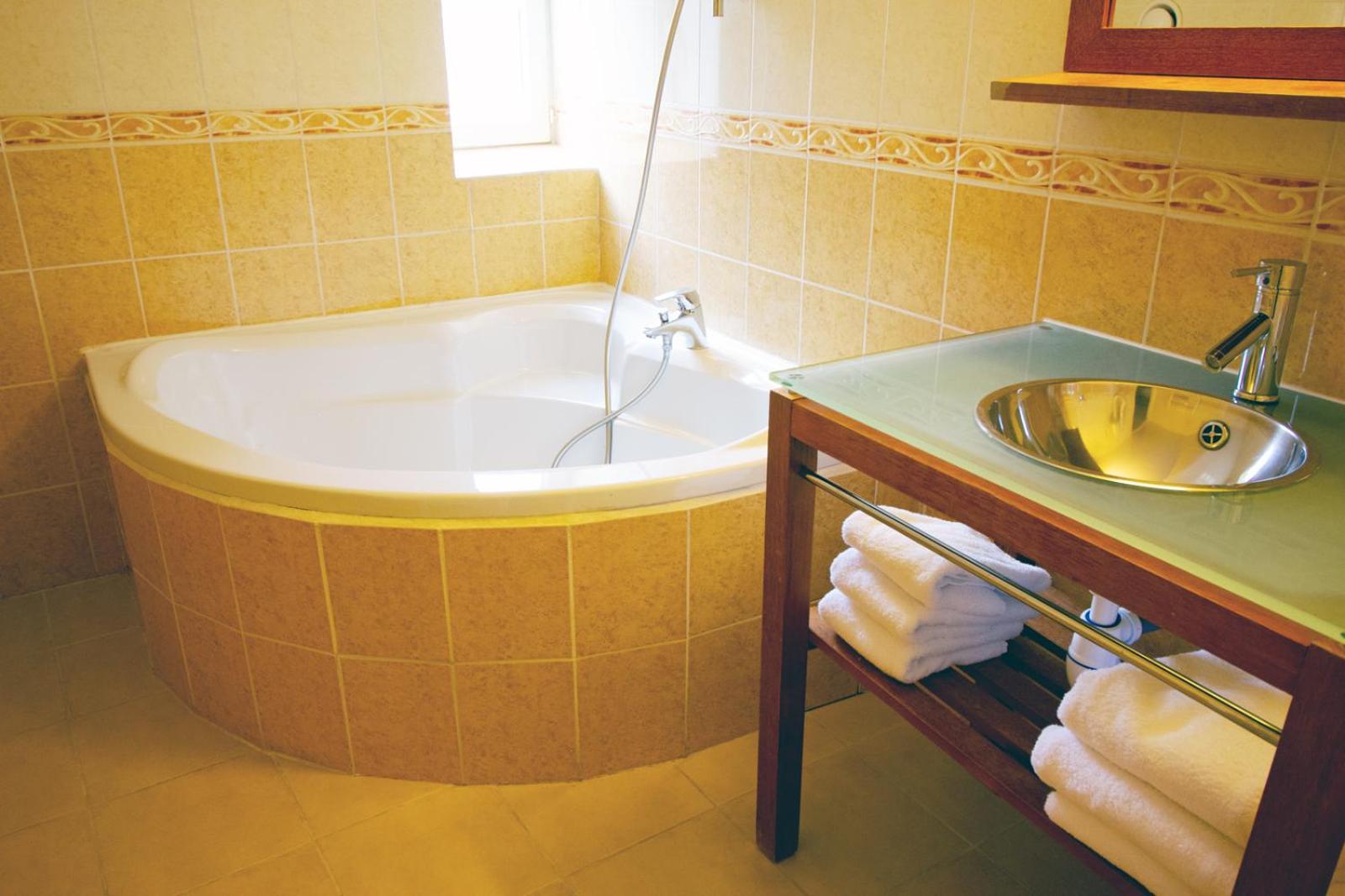 Comfort Triple Room - Photo 2