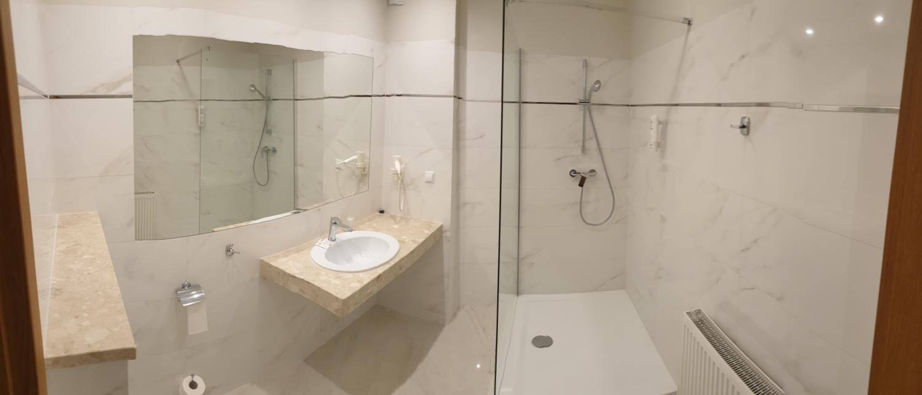 Triple Room - Photo 2