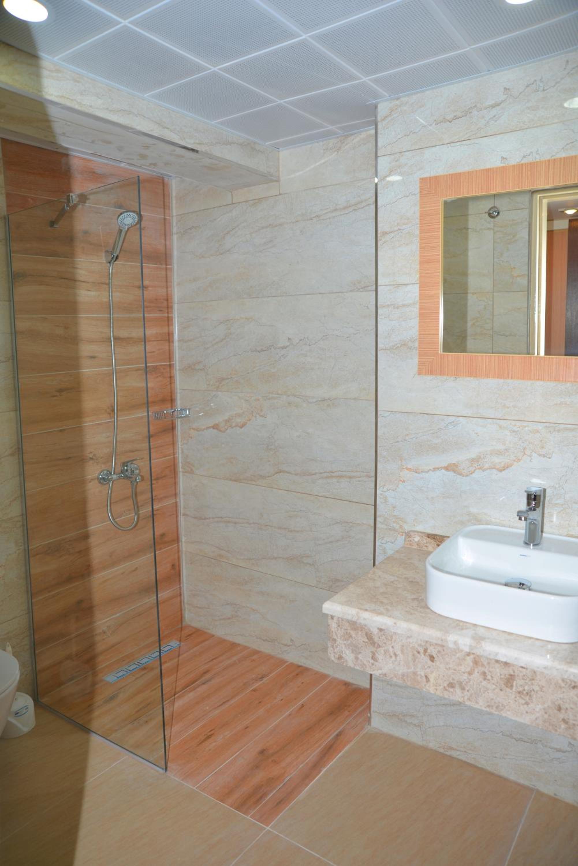 Standard Triple Room photo 2