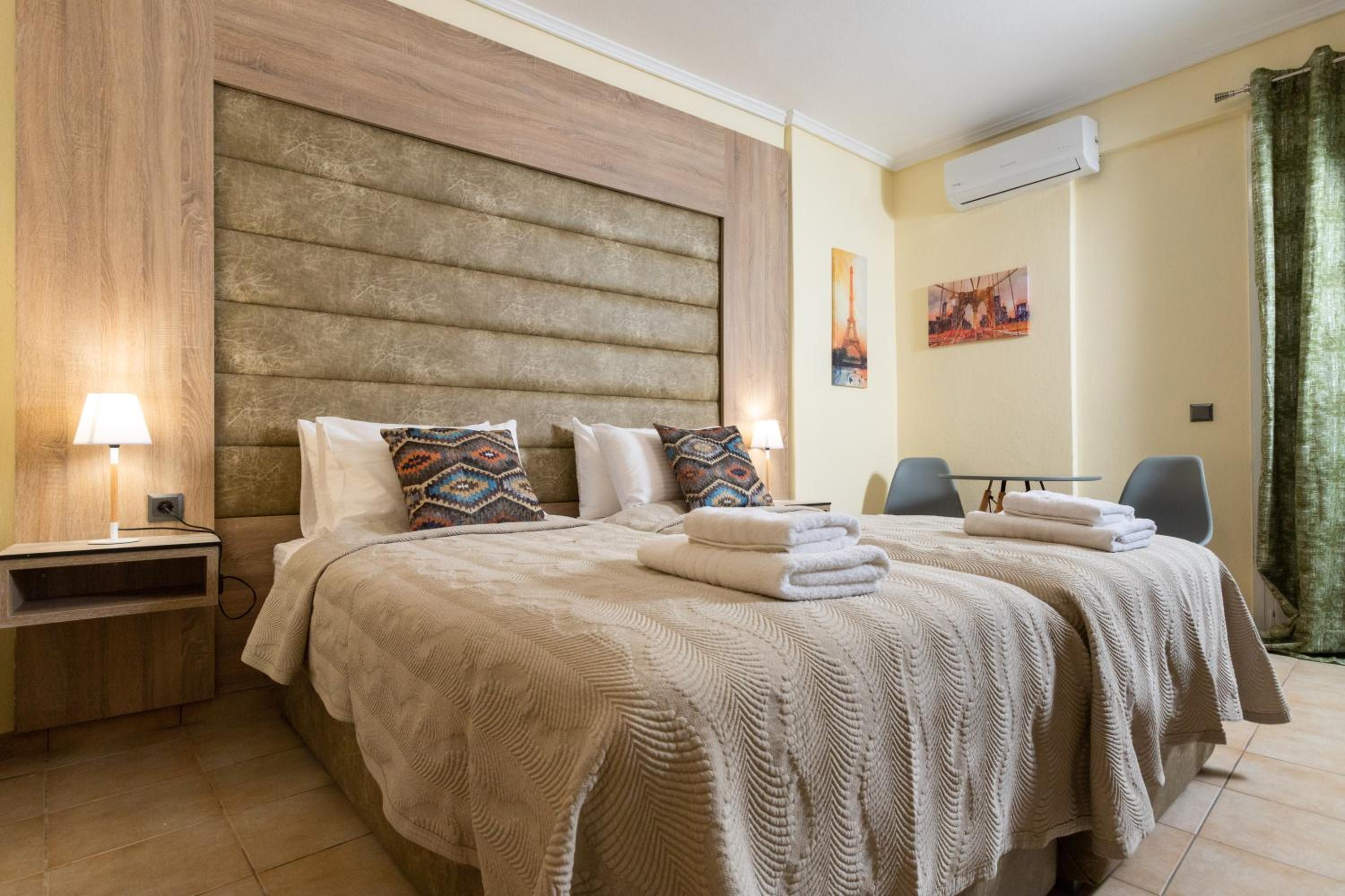 Double Room - Photo 1