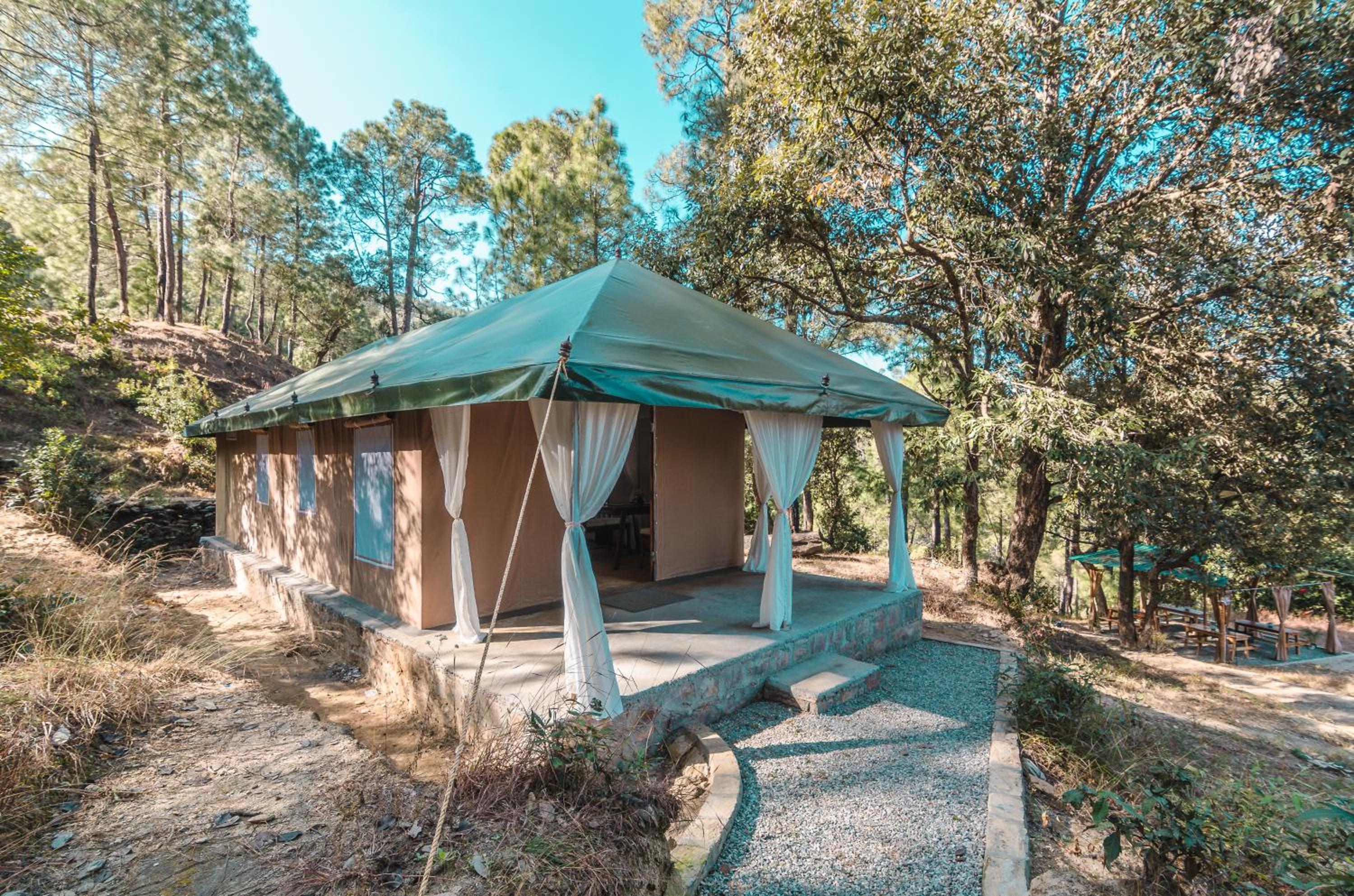 Tent - Photo 2