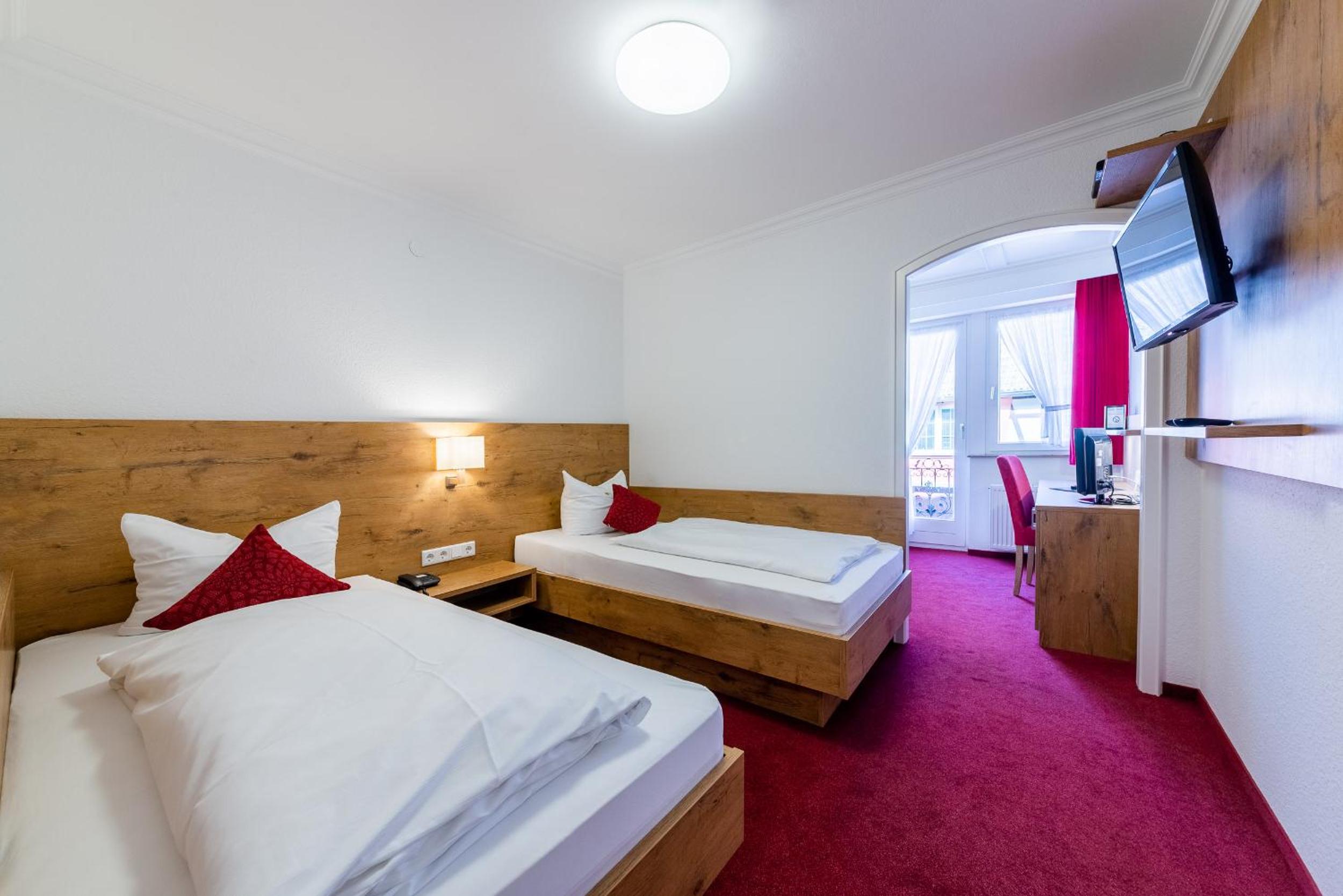 Superior Twin Room photo 1