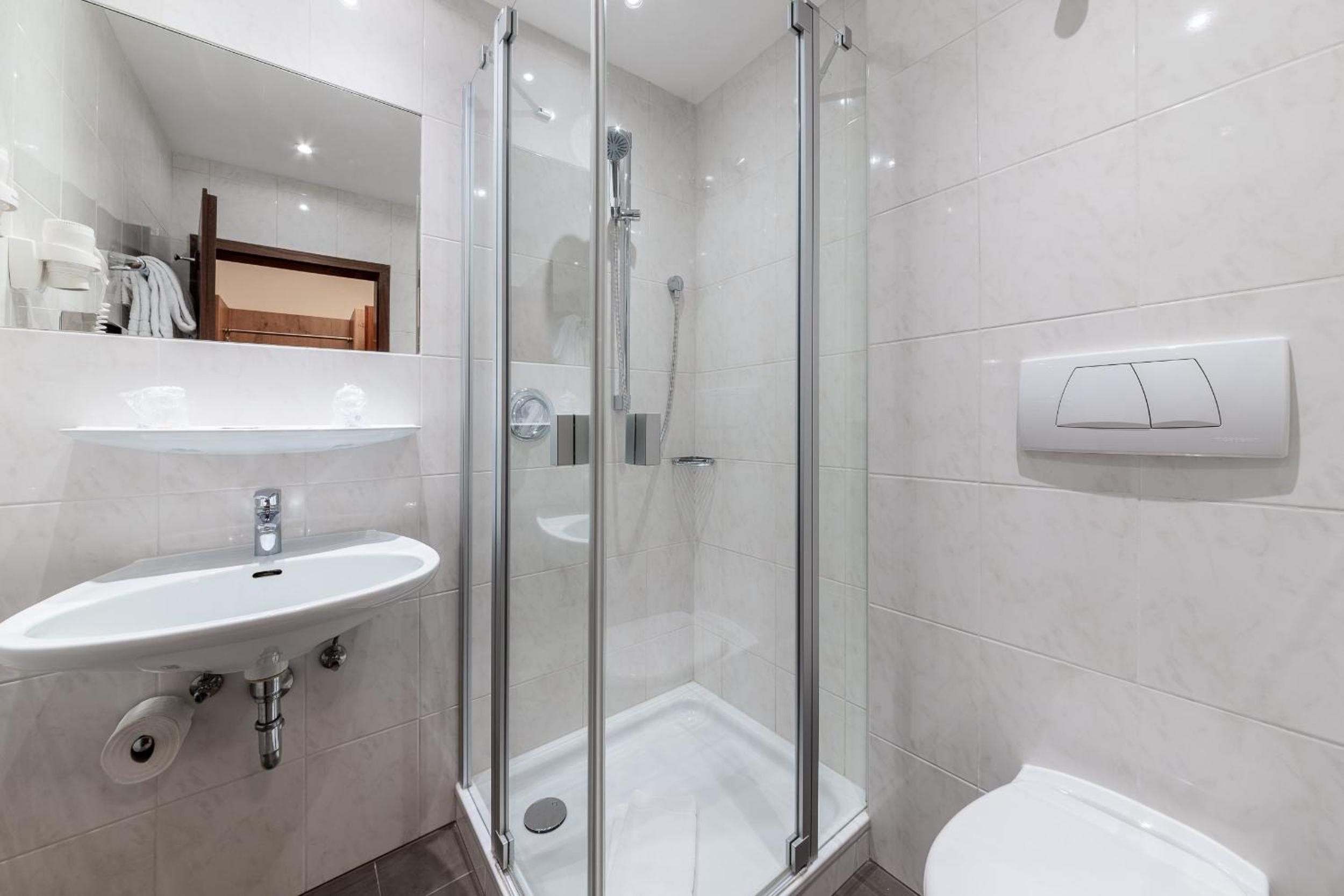 Superior Triple Room - Photo 4