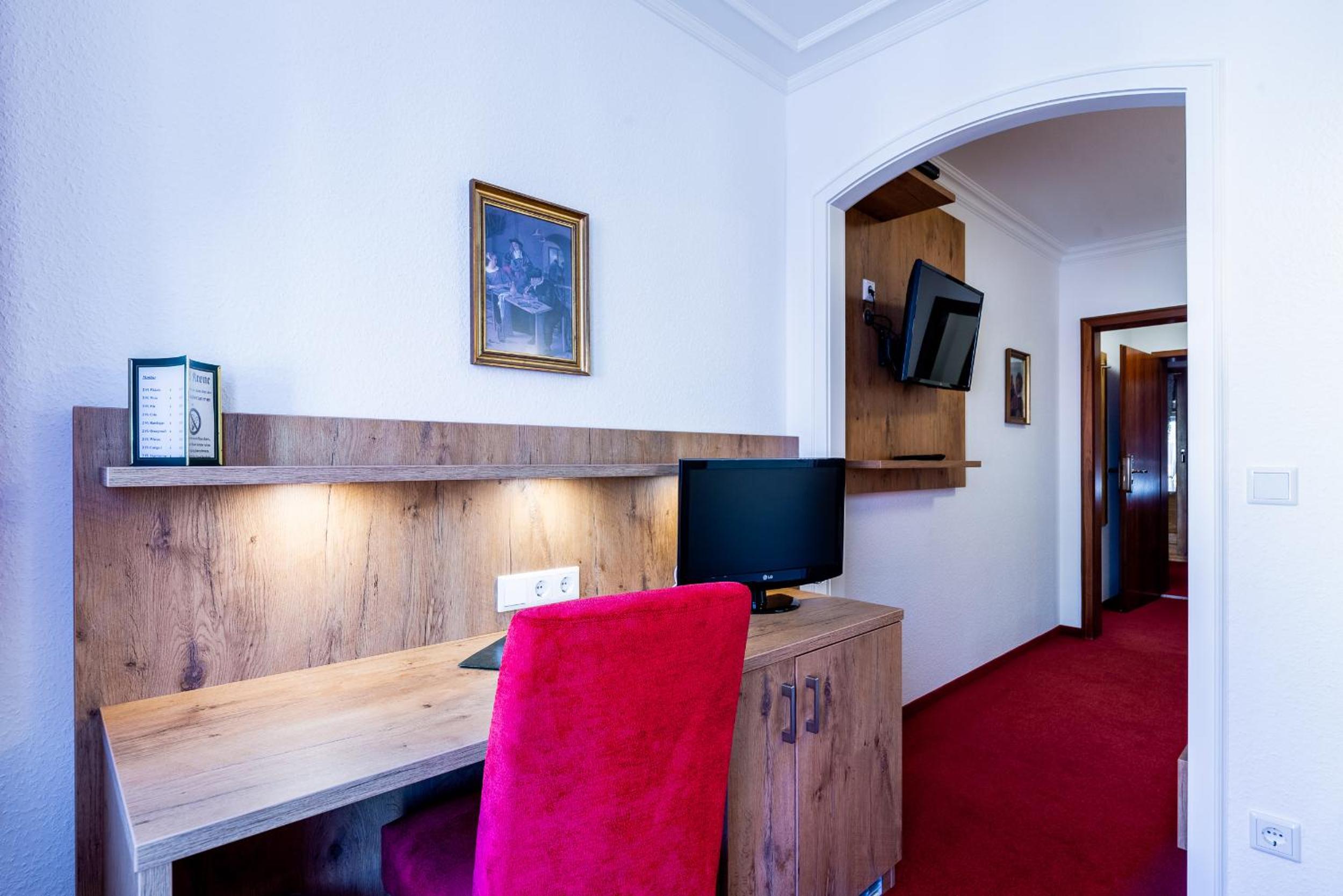 Superior Triple Room - Photo 9
