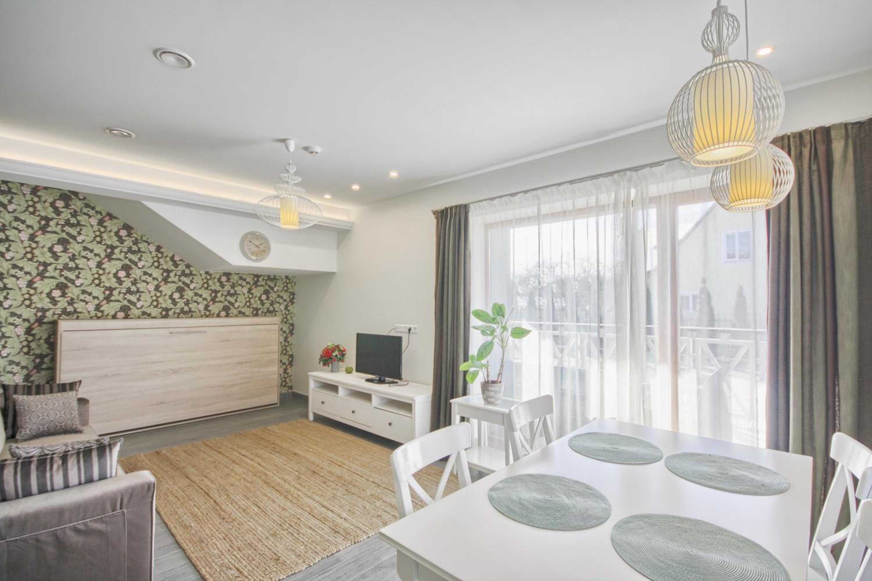 One-Bedroom Apartment (4 Adults) - Photo 1