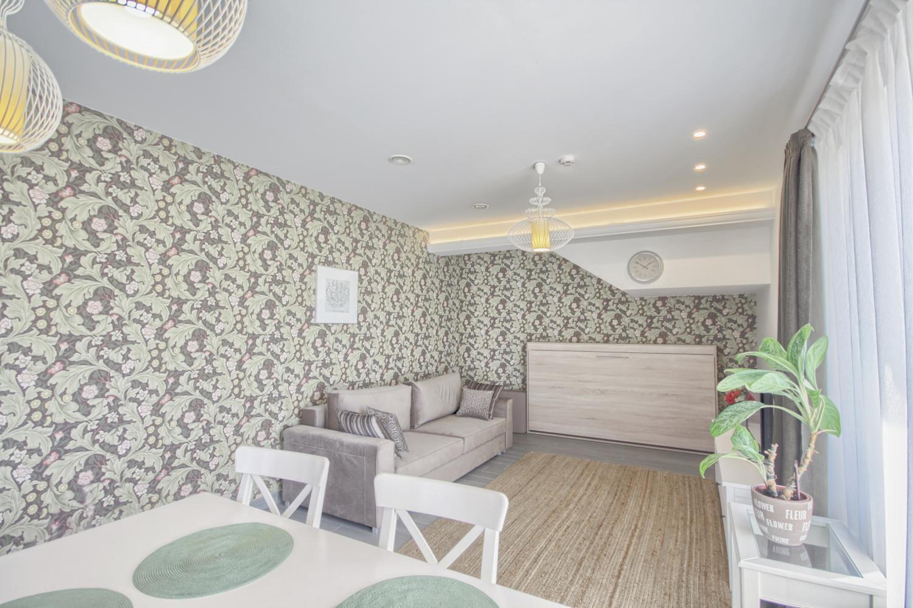 One-Bedroom Apartment (4 Adults) - Photo 14