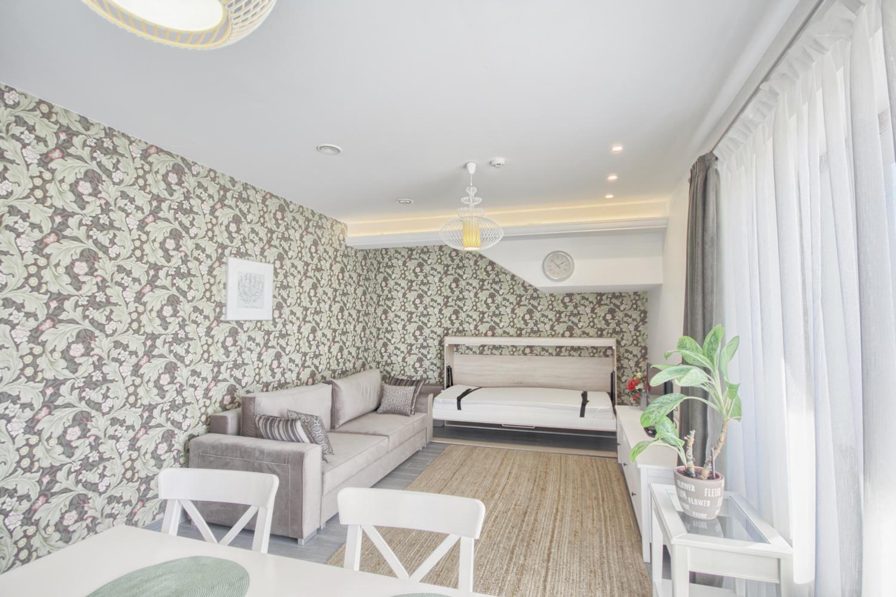 One-Bedroom Apartment (4 Adults) - Photo 13