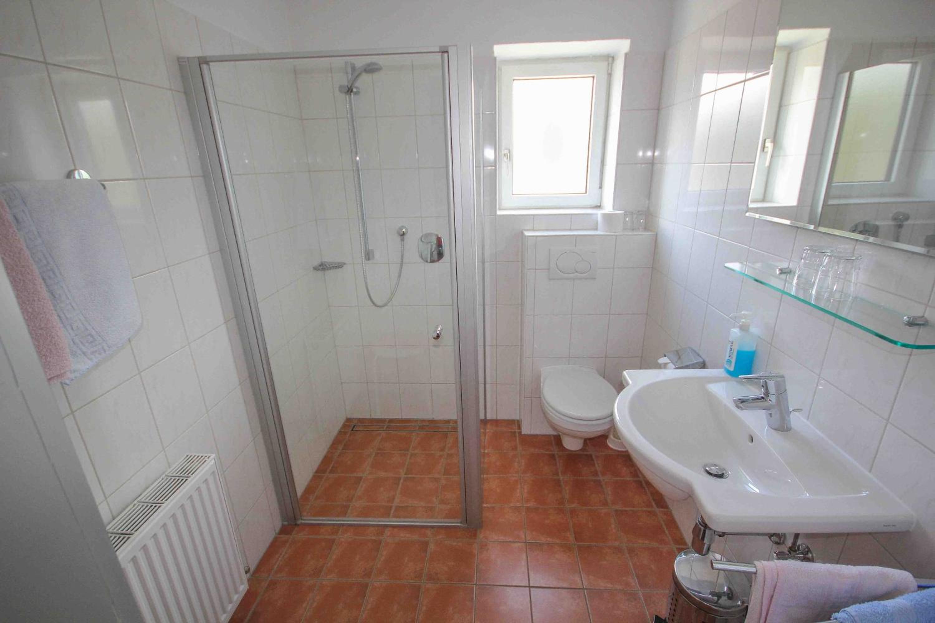 Standard Double Room with Balcony - Photo 19
