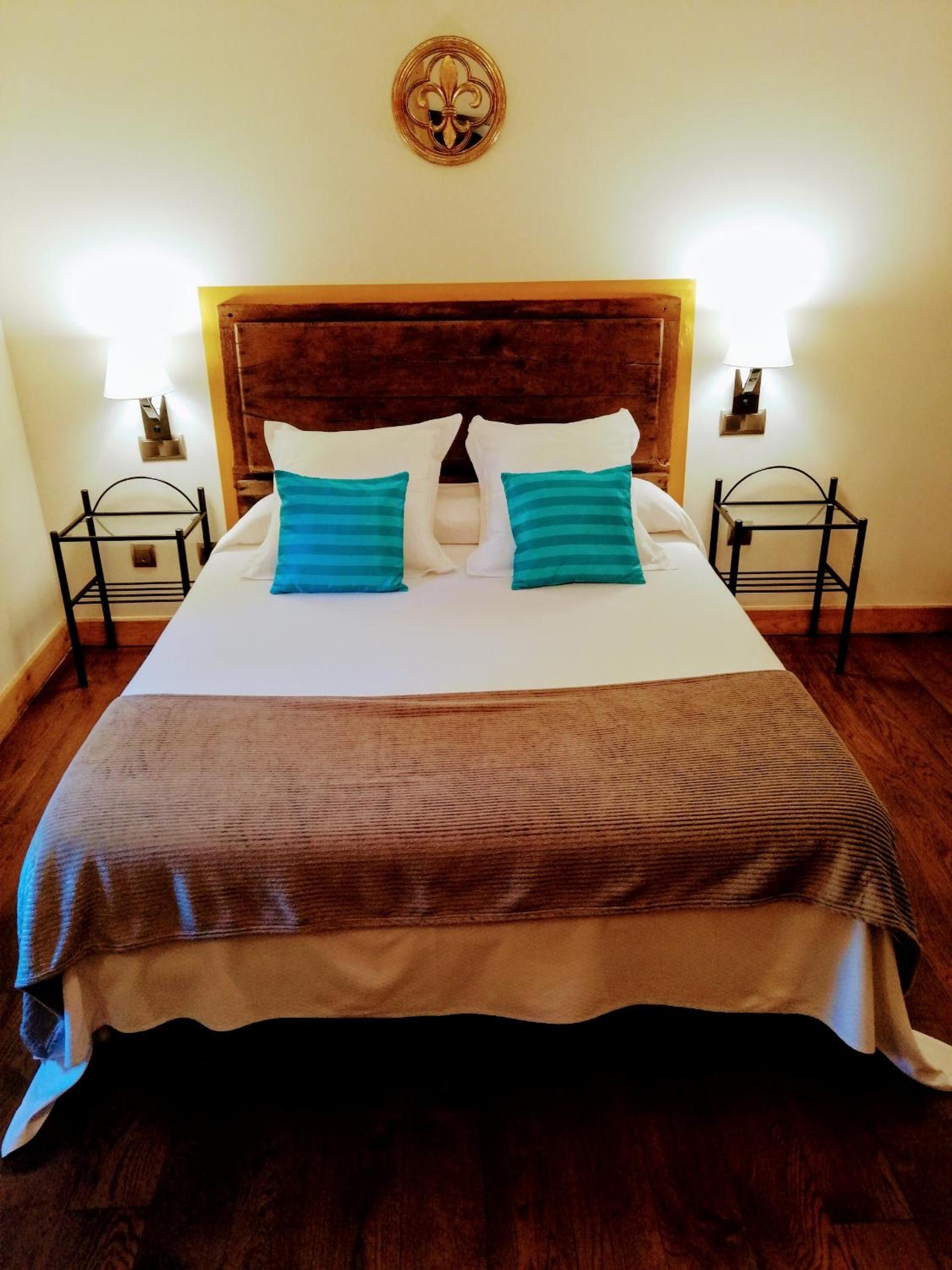 Double or Twin Room photo 2