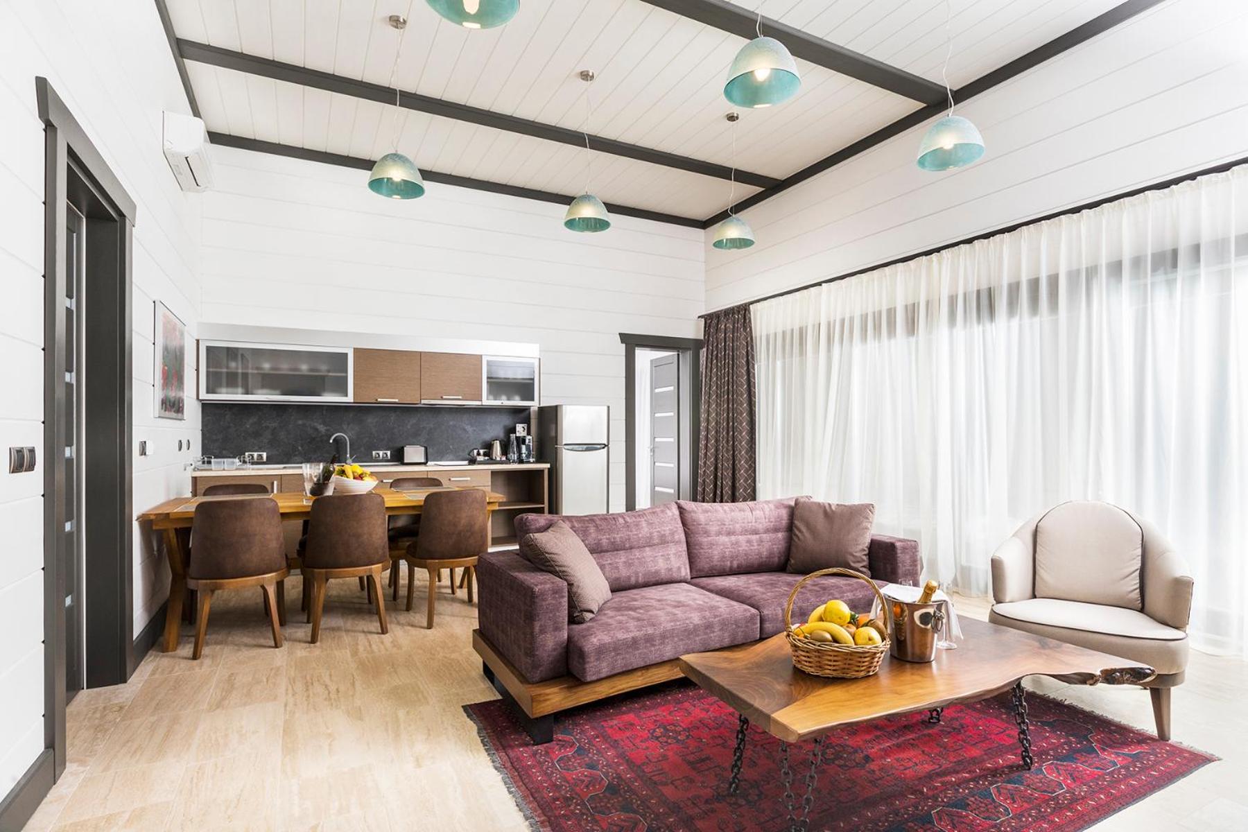 Three-Bedroom Villa - Photo 1