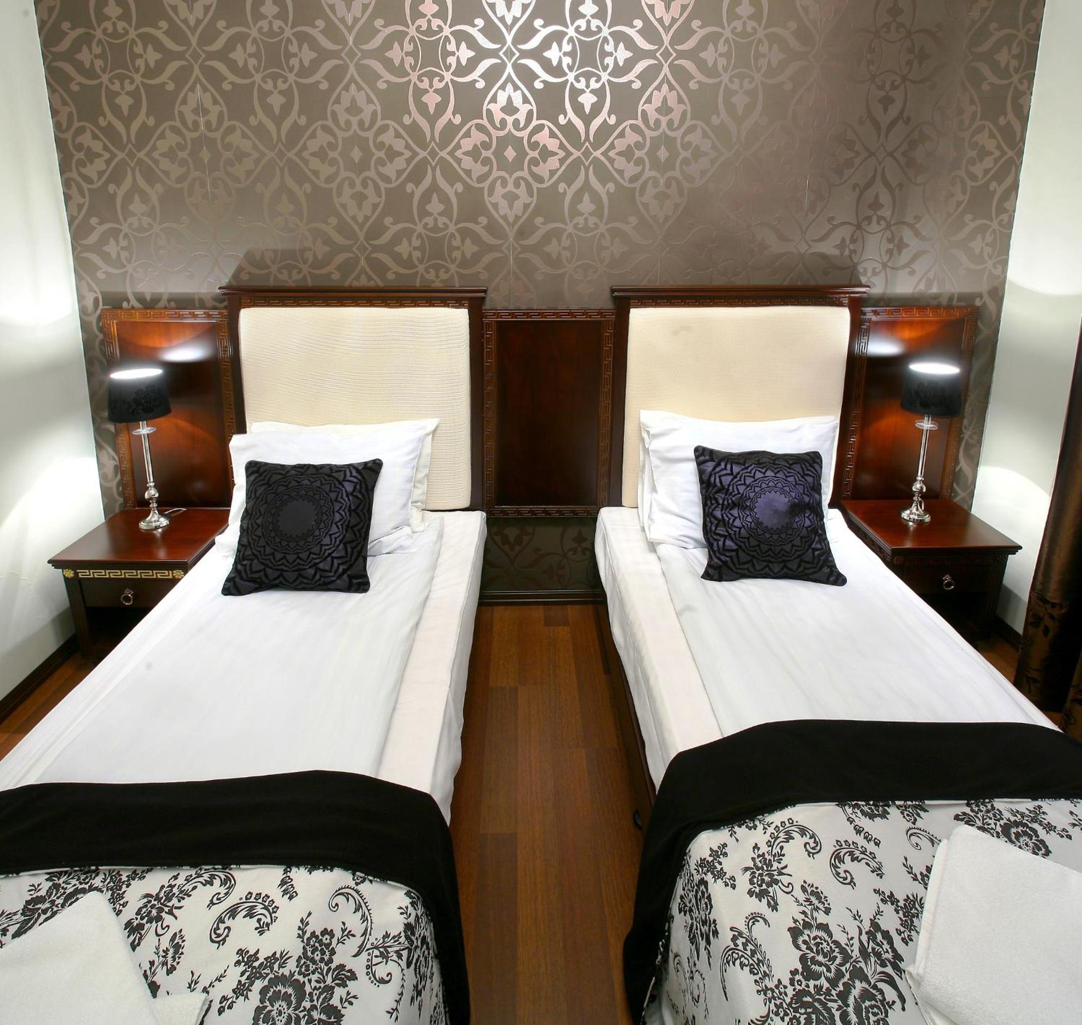 Business Suite - Photo 5