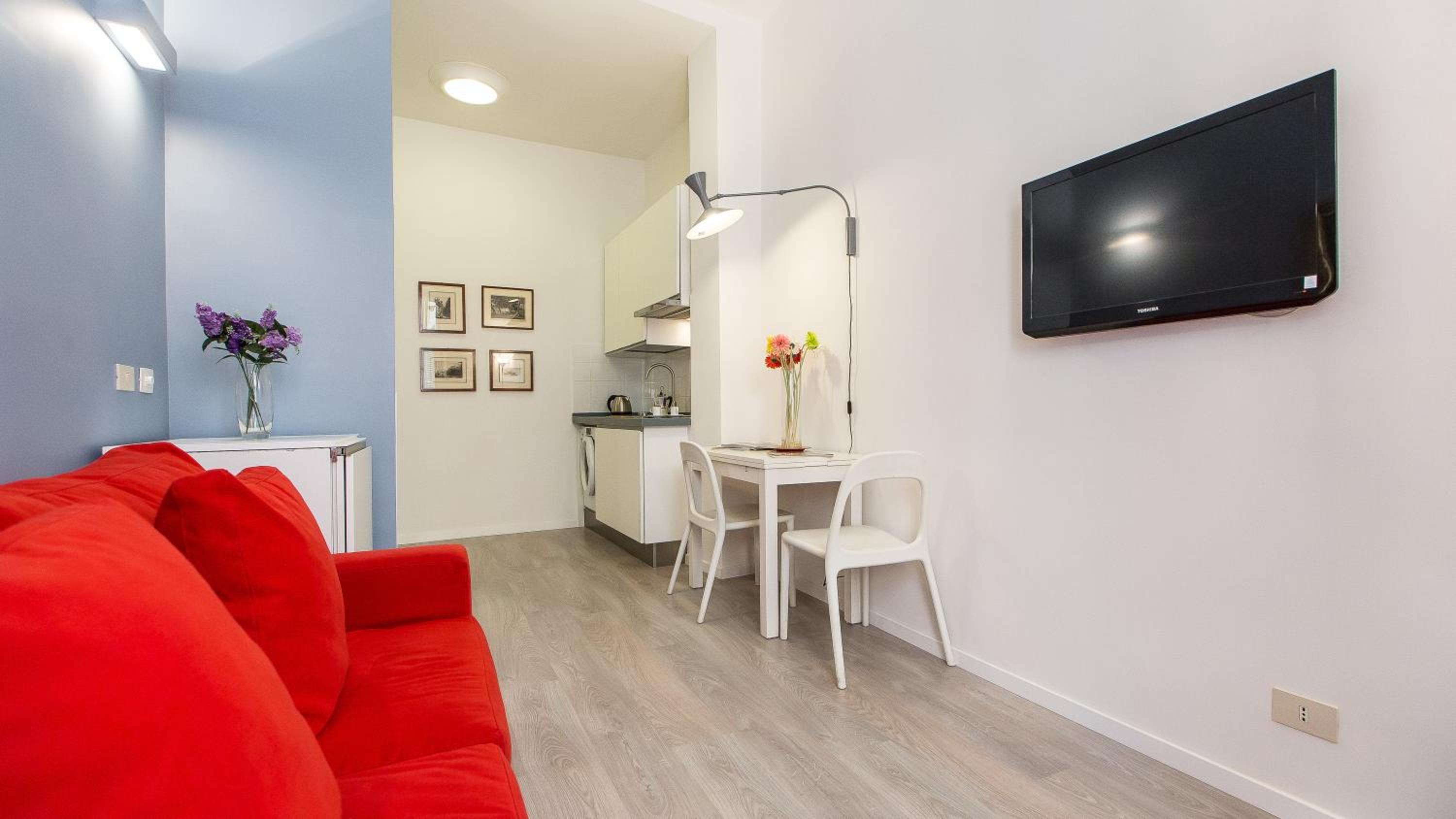 One-Bedroom Apartment