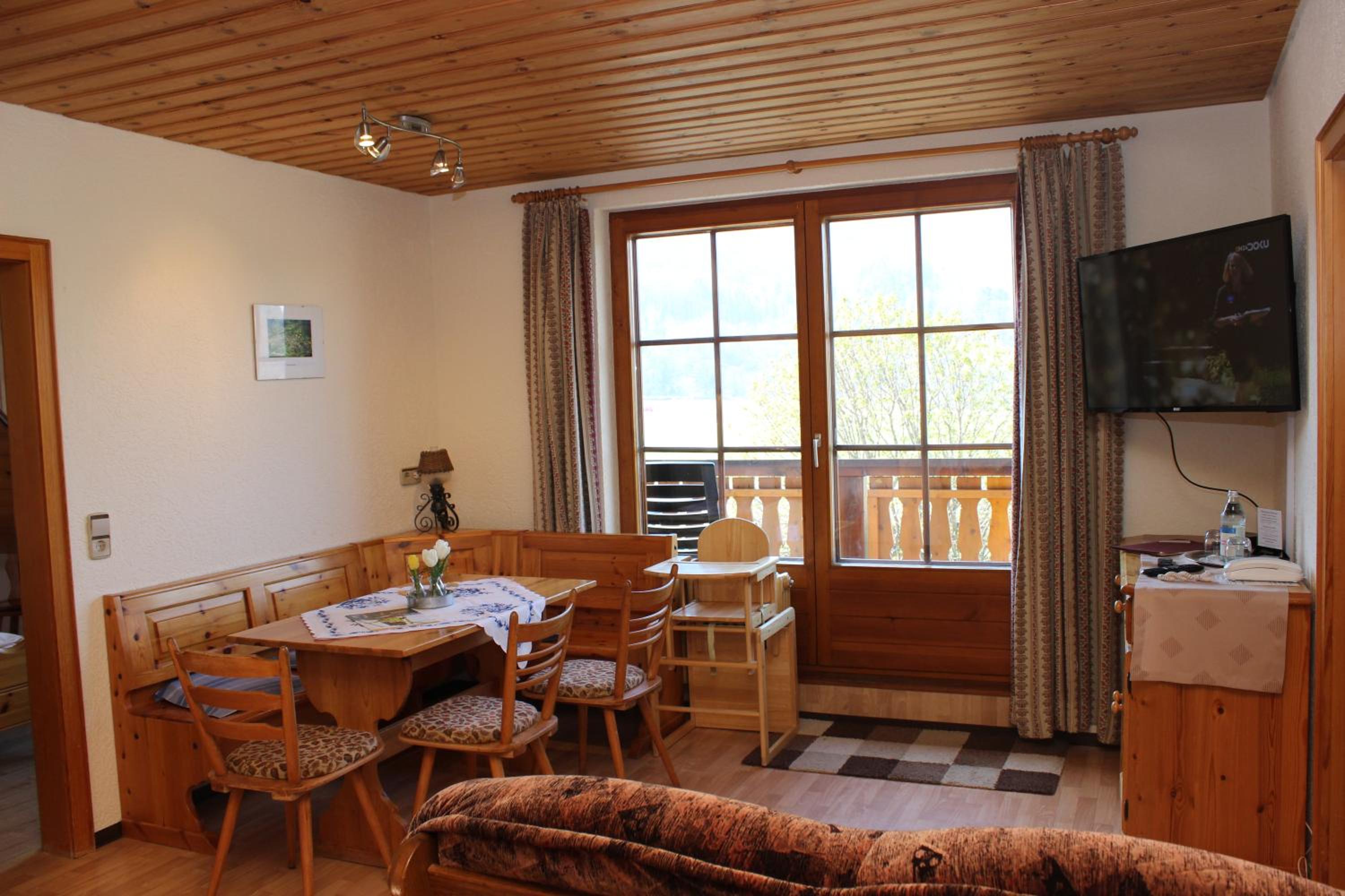 Two-Bedroom Apartment - Photo 7