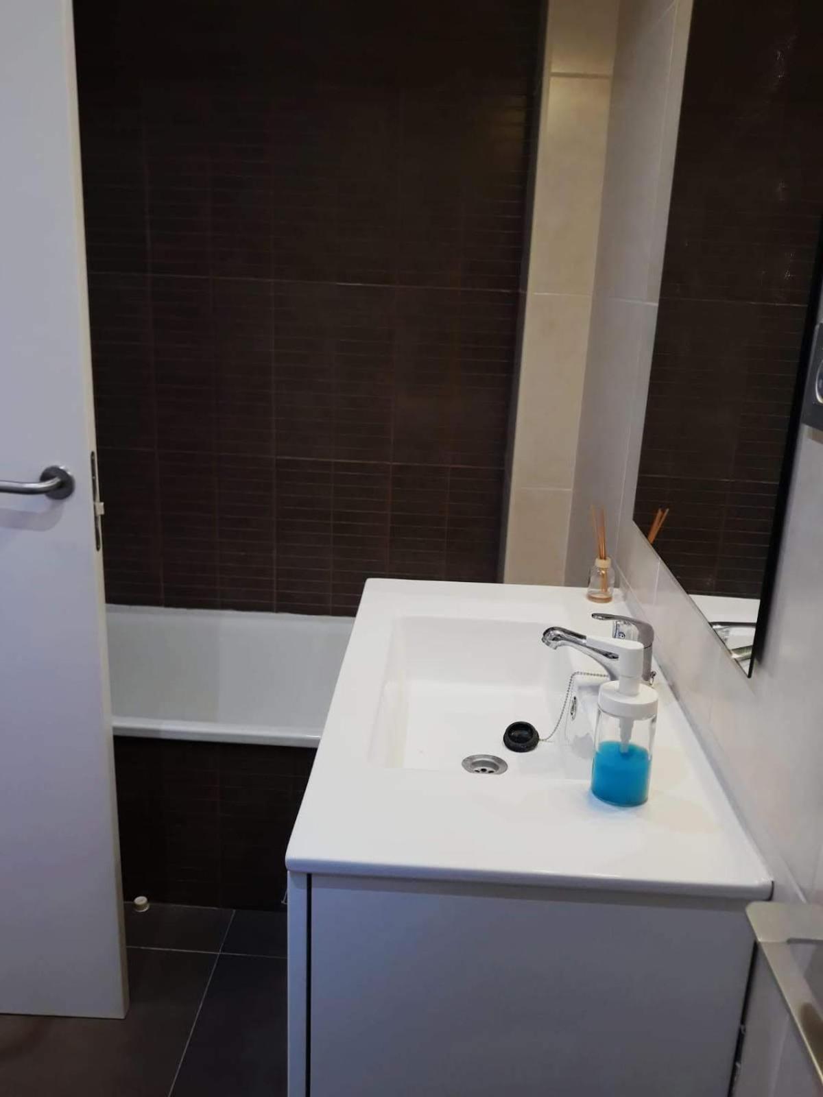 Three-Bedroom Apartment photo 2
