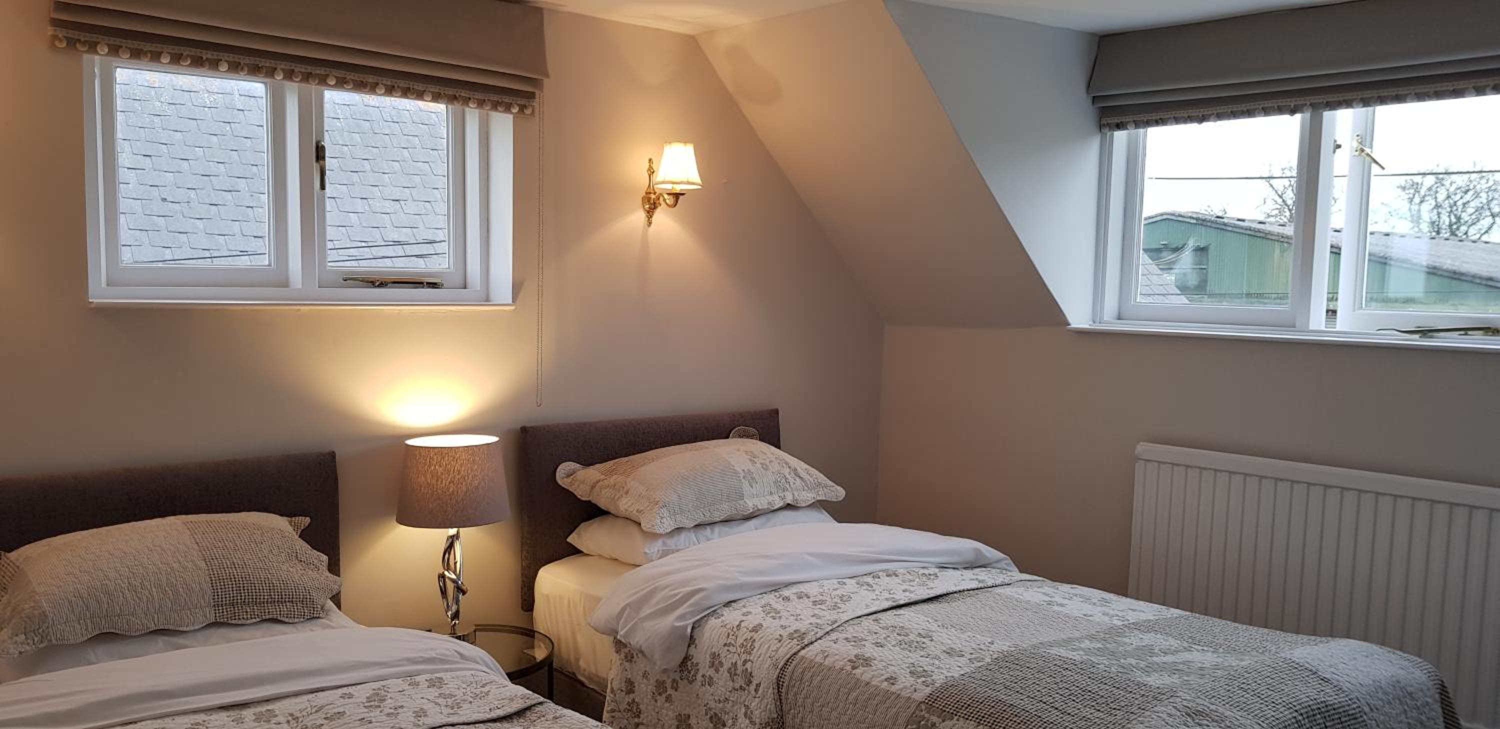 Double Or Twin Room With Private Bathroom photo 1