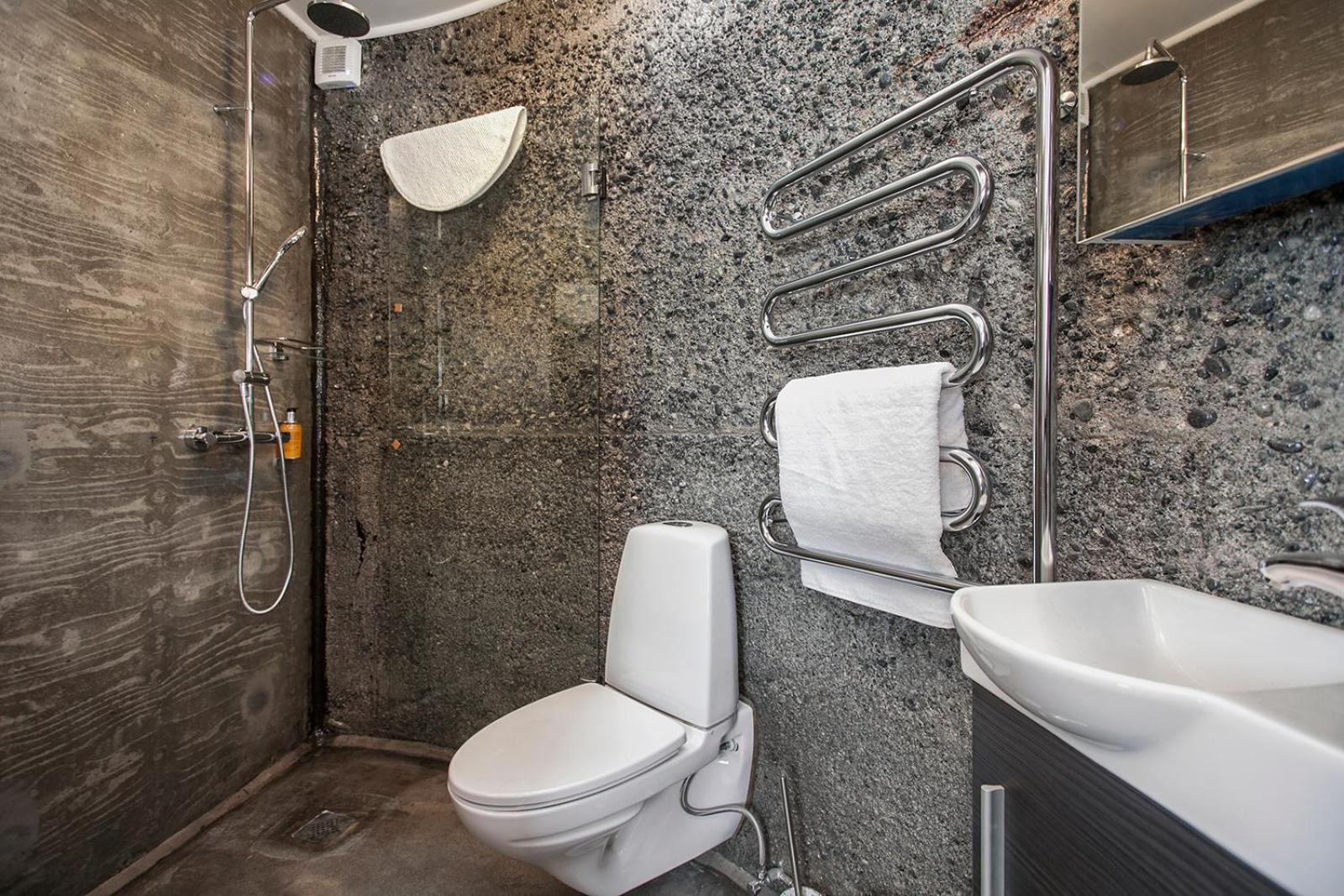 Double Room with Private Bathroom photo 2