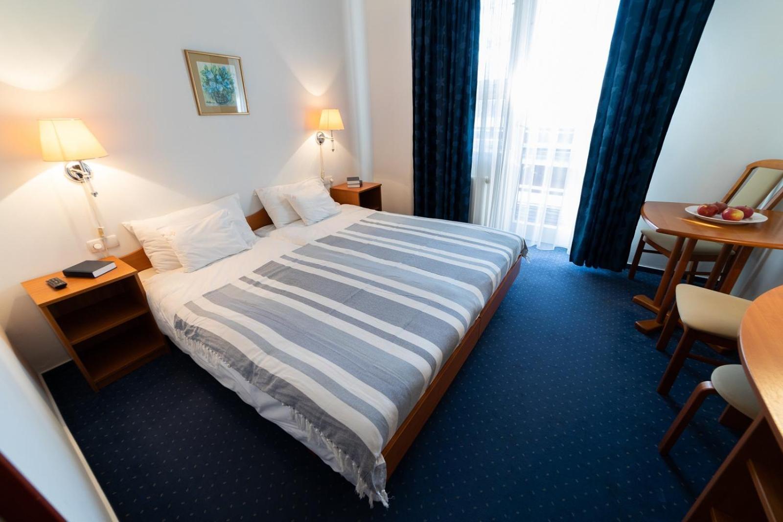 Suite with Balcony photo 3