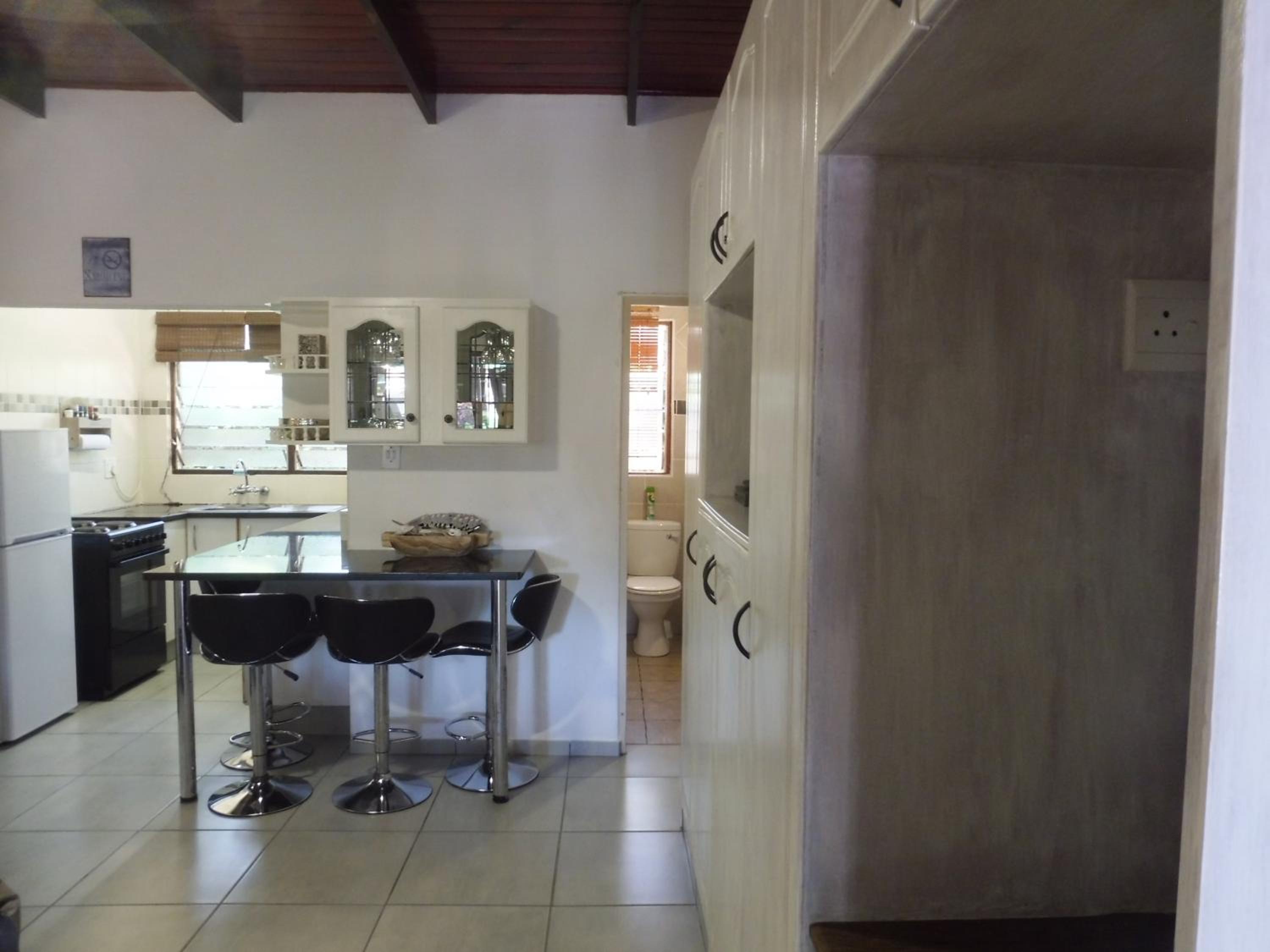 Apartment - Photo 16