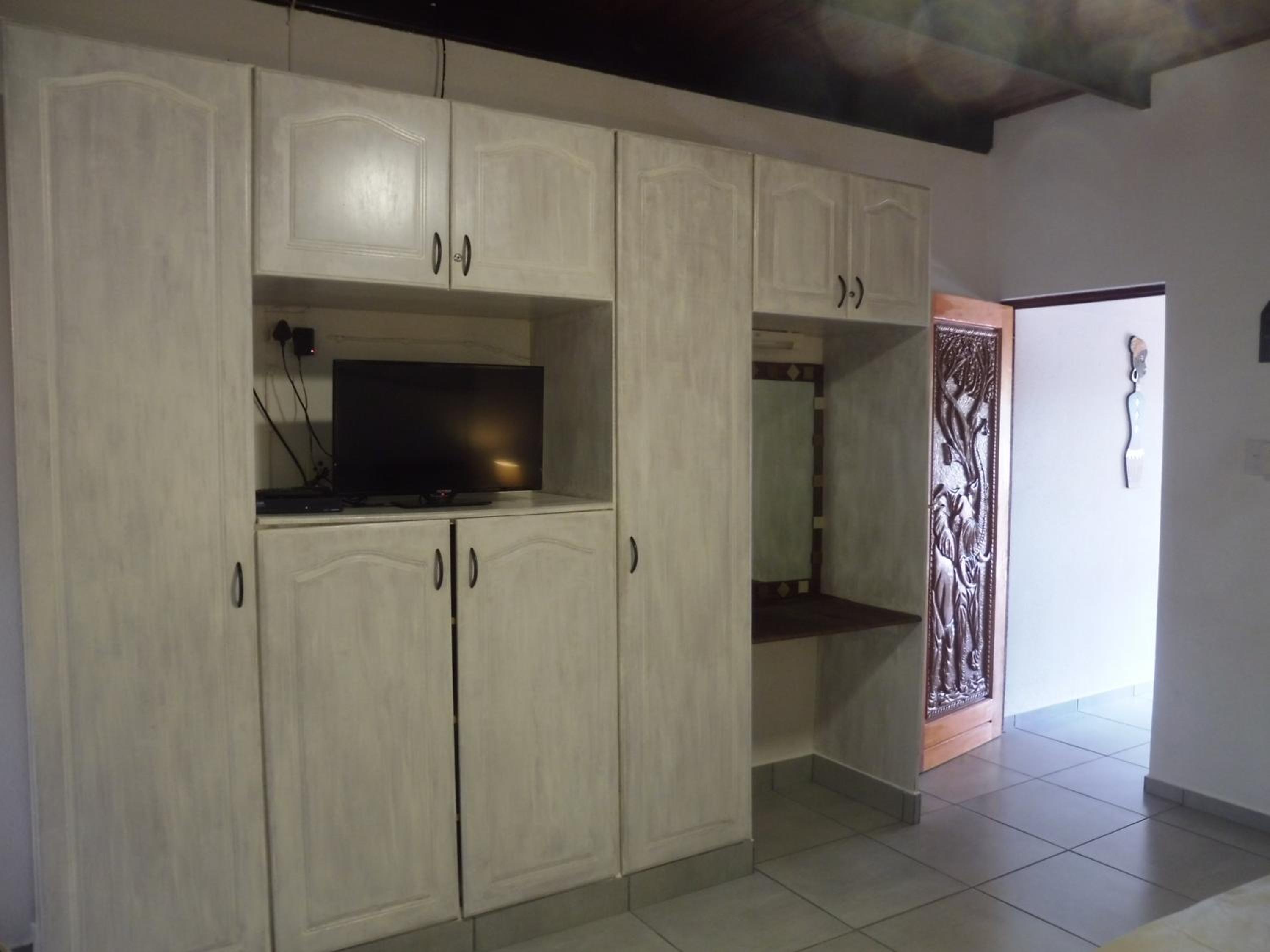 Apartment - Photo 18