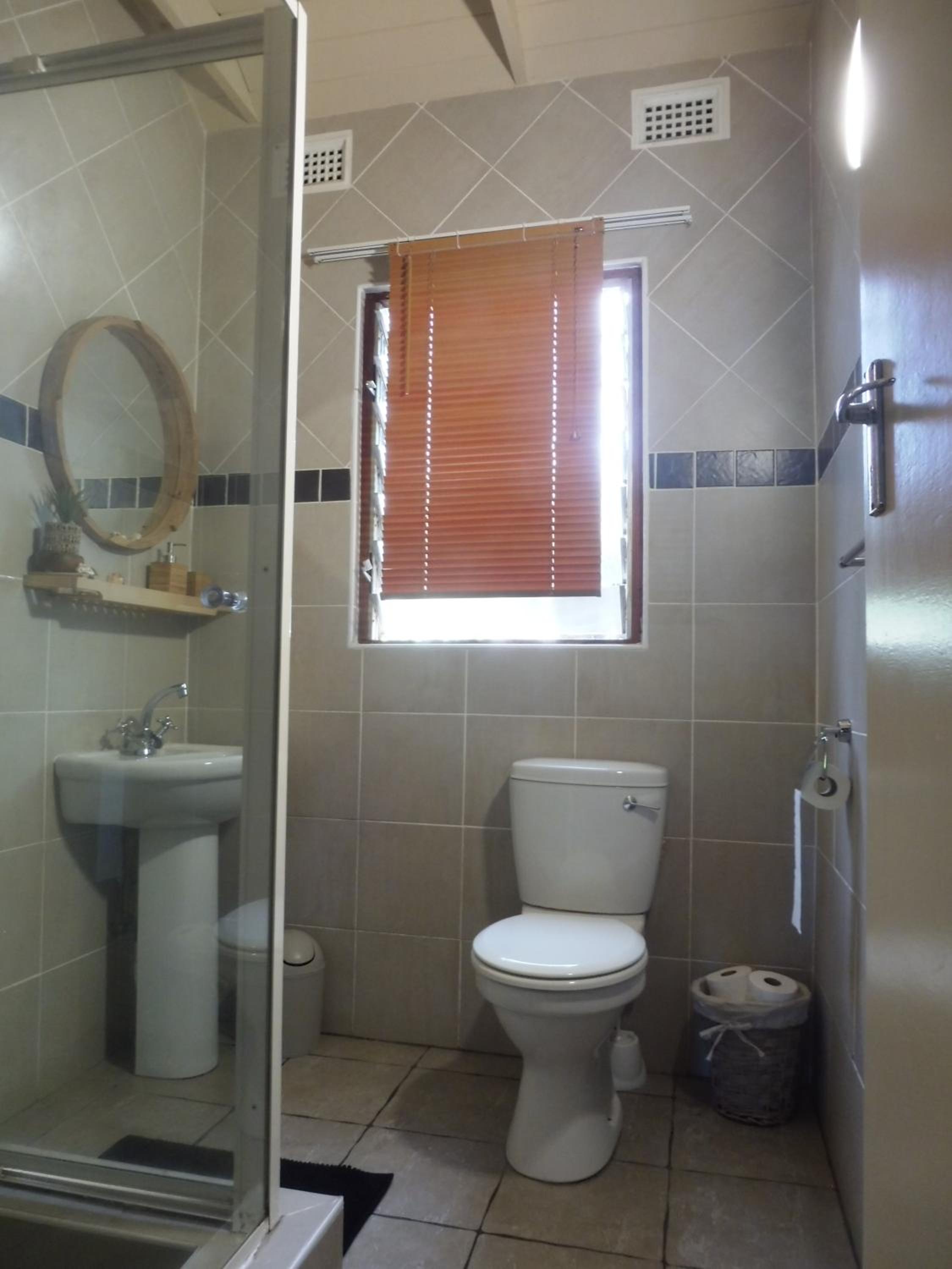 Apartment - Photo 23