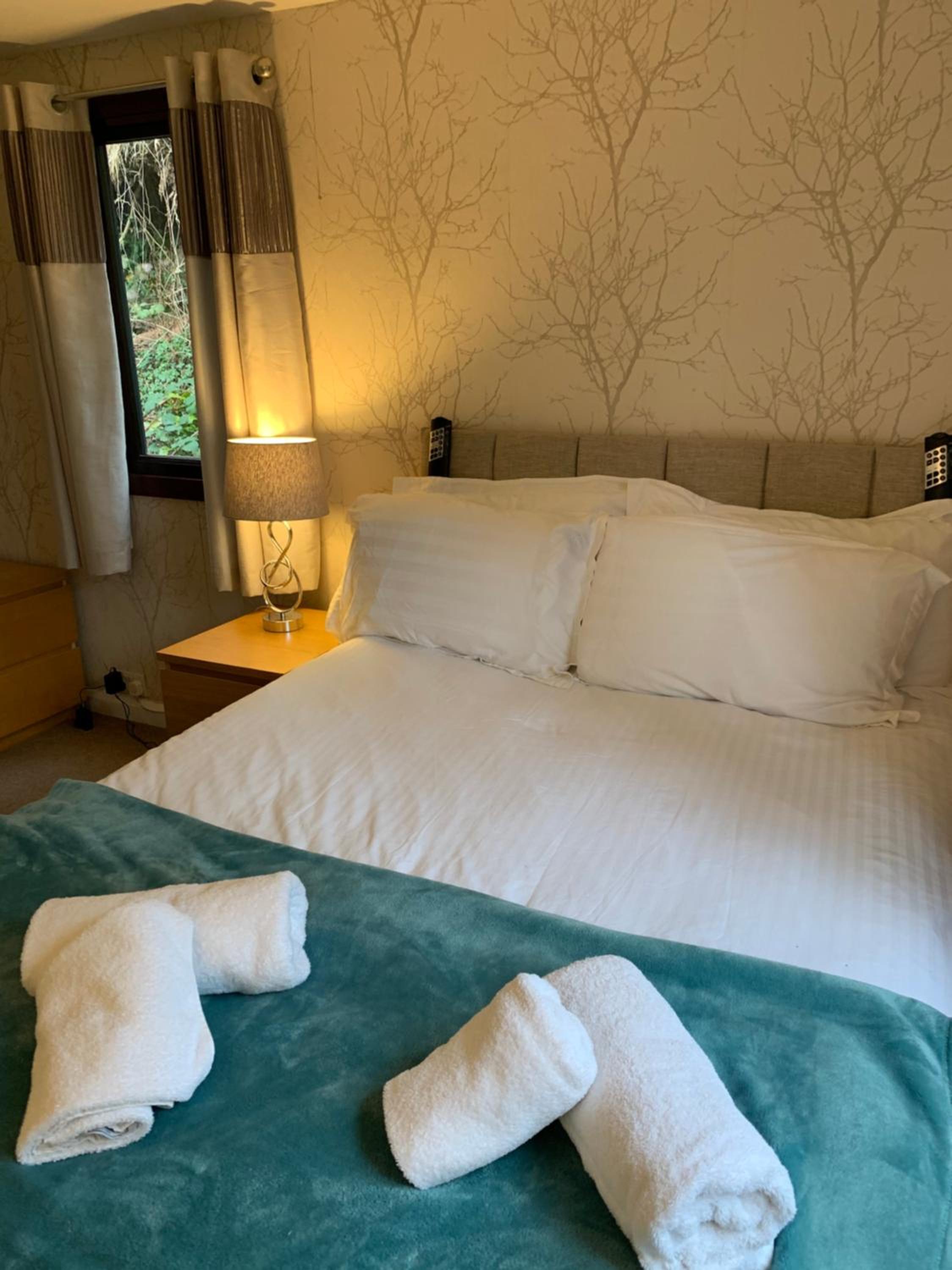 两卧室小屋