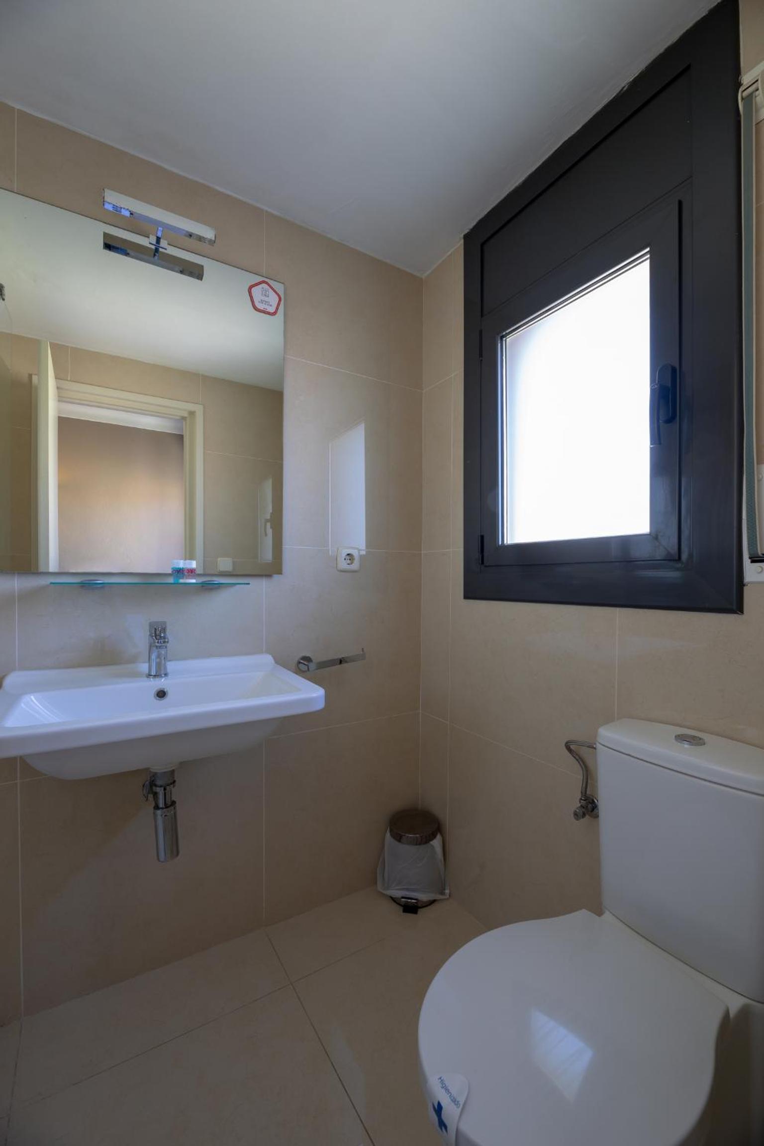 Twin Room photo 2