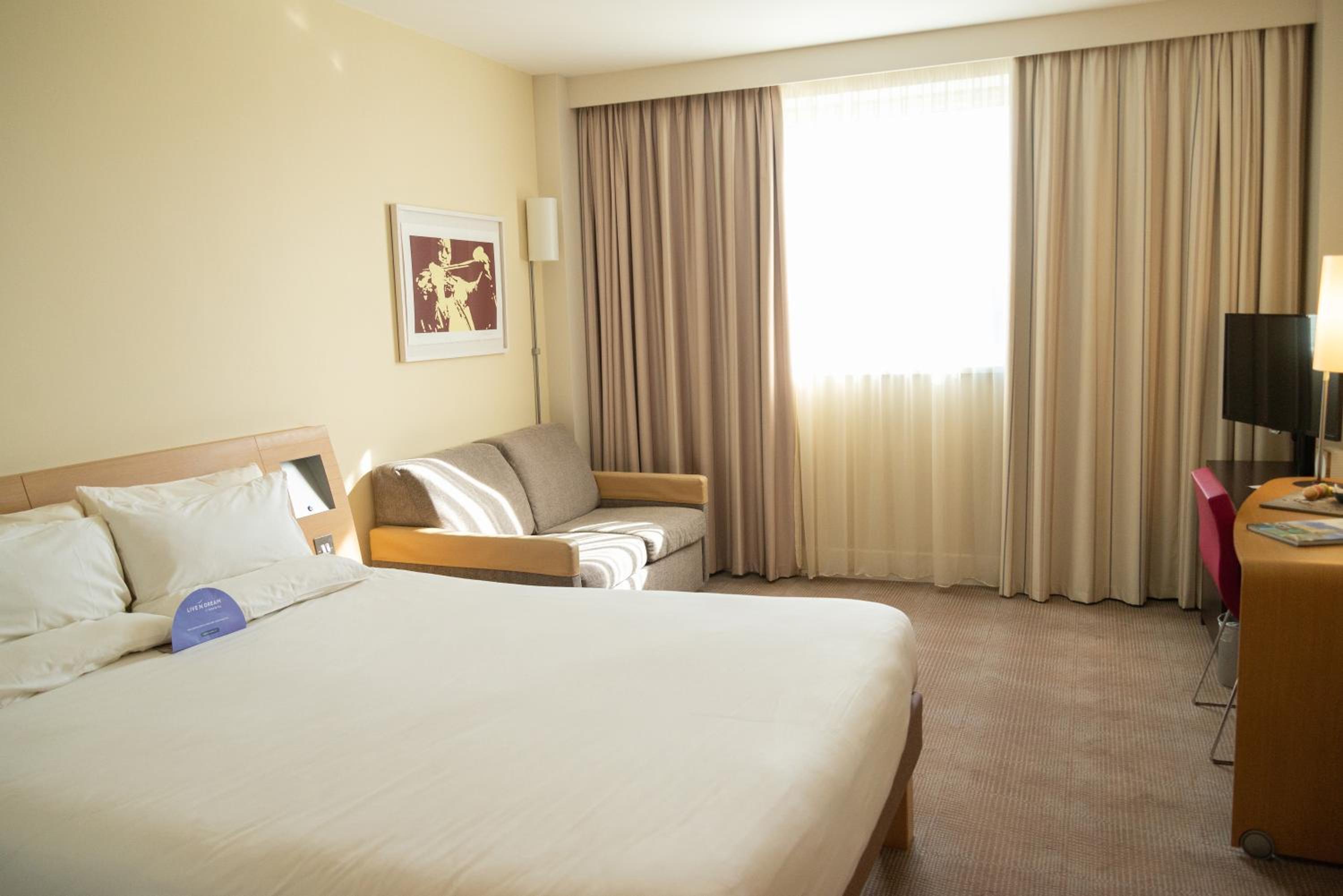 Double Room - Photo 5