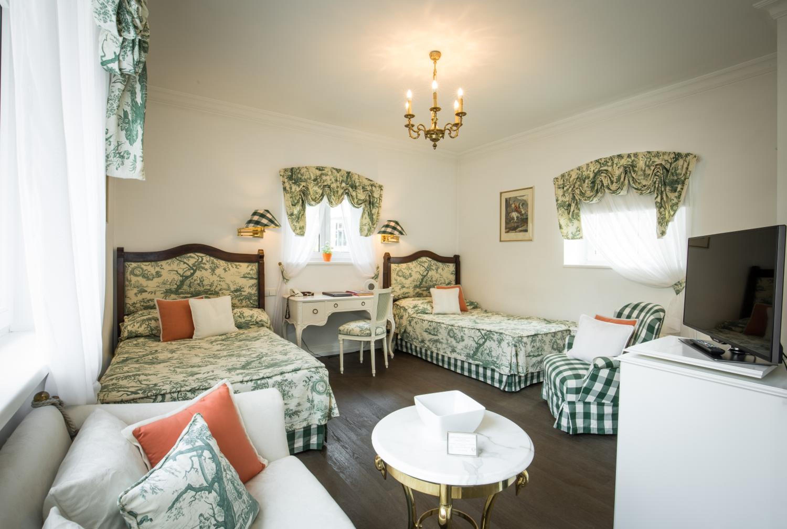 Superior Twin Room - Photo 3